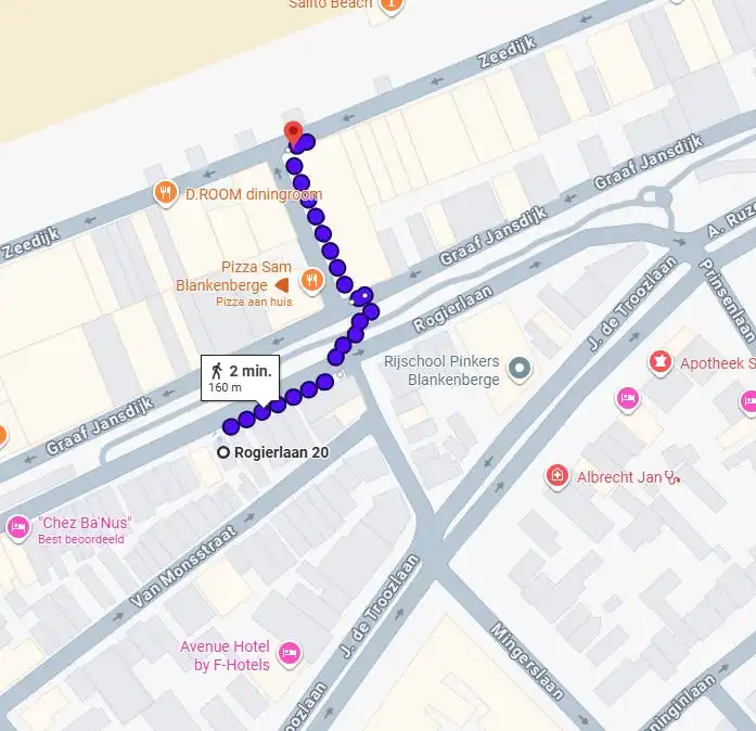 Gerenoveerd appartement op een steenworp van het strand foto 11