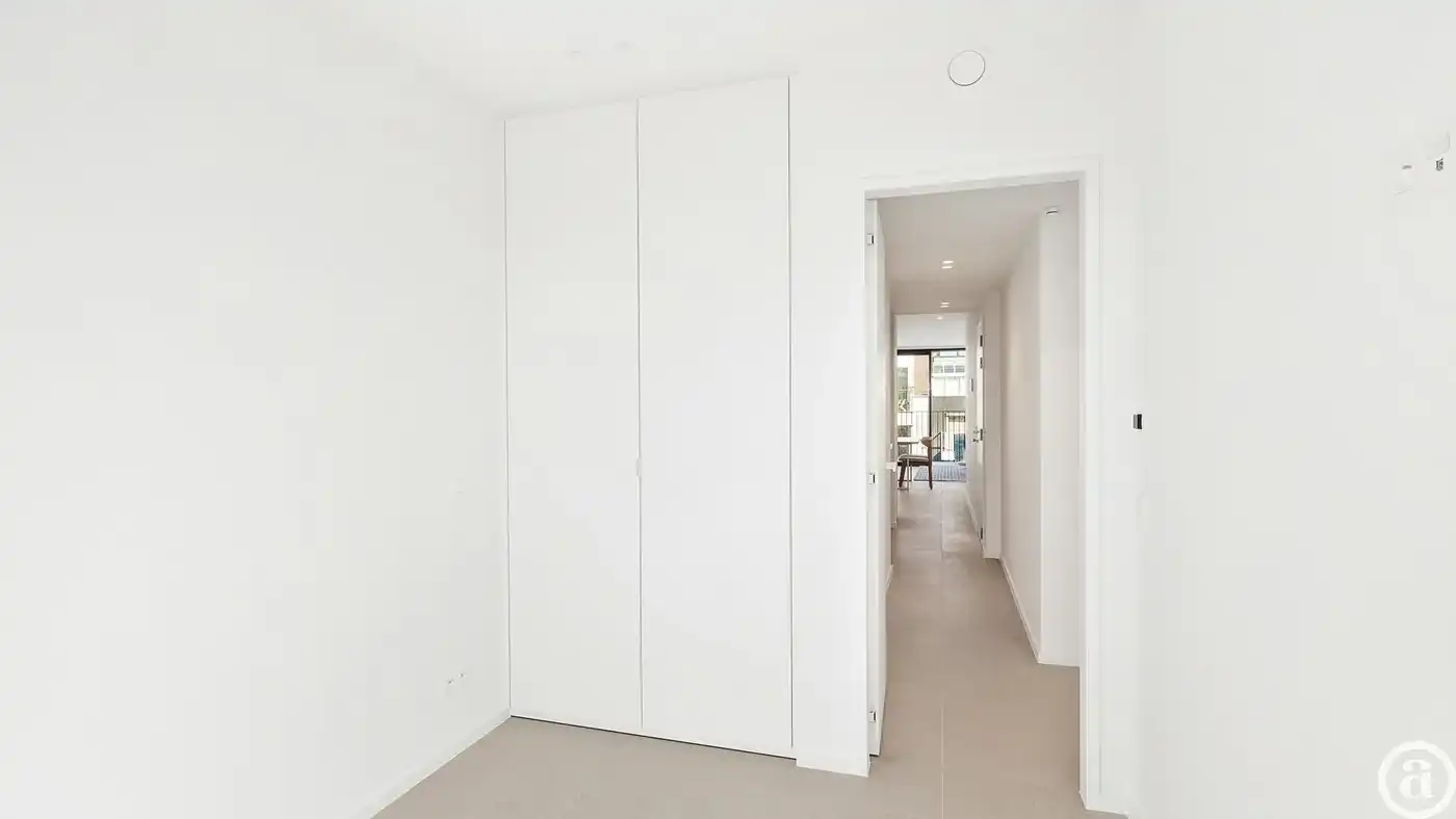 Nieuwbouw 2-slaapkamerappartement met open zicht.  foto 16