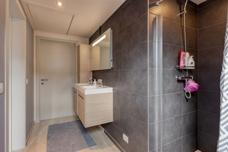 Commercieel pand met woonst en feestzaal op zichtbare locatie te Tielt 🏠 foto 18