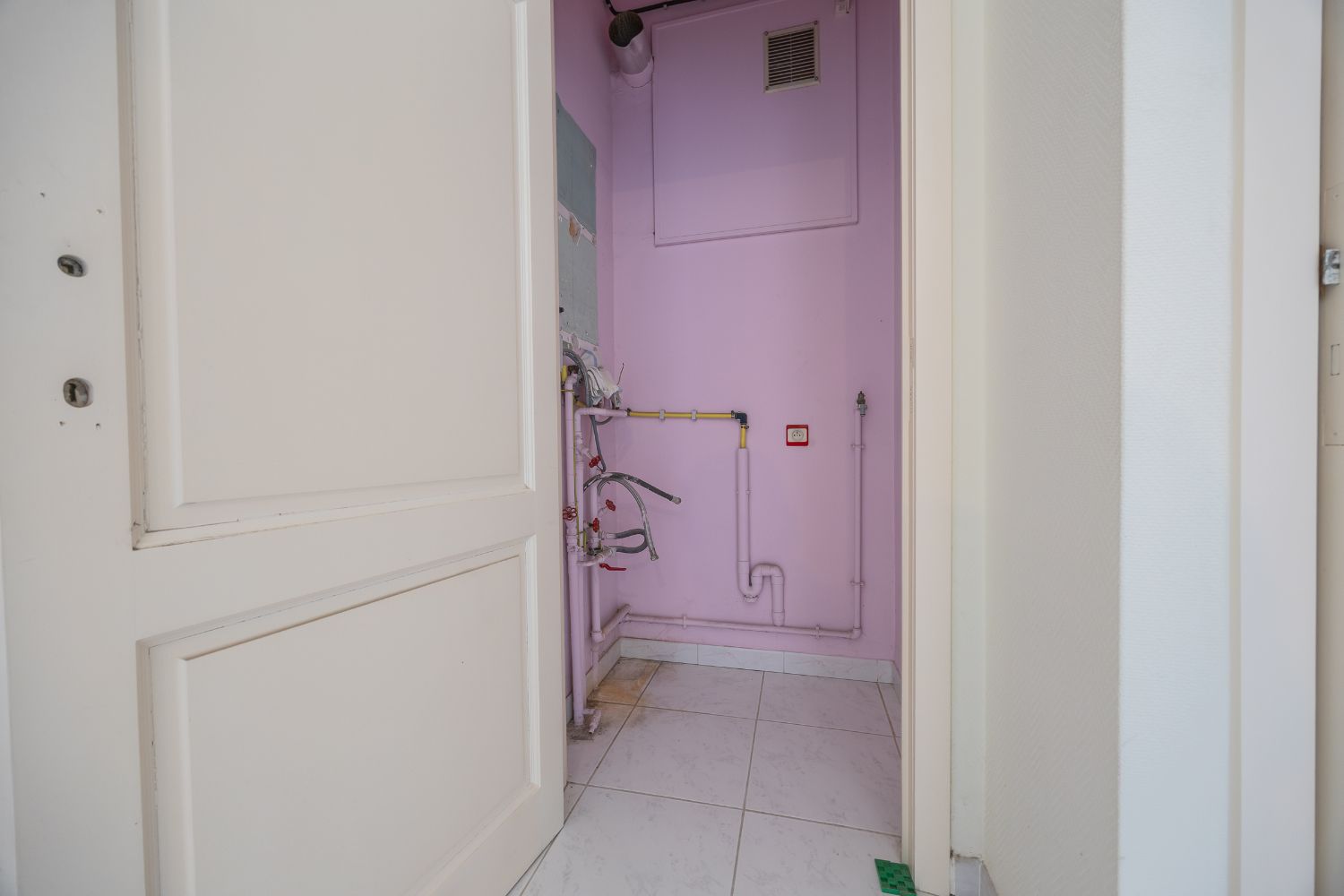 Zeer ruim 2 slaapkamer appartement te Oostende foto 10