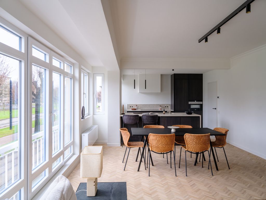 Te Huur - Ruim en stijlvol 3-slpk appartement gelegen aan het Zuidpark foto 5