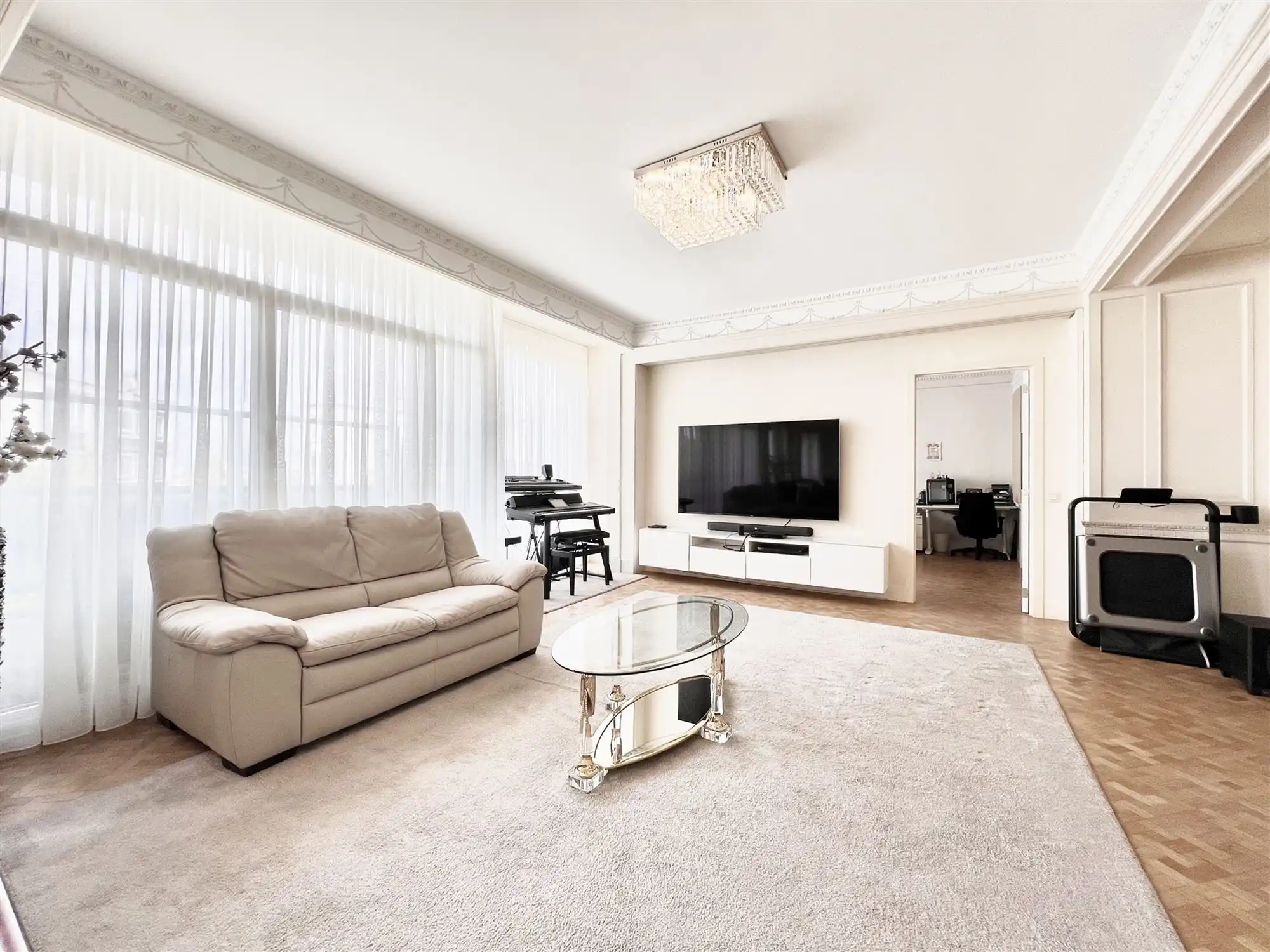 Exclusief en luxueus appartement in een prestigieus residentieel gebouw foto 9