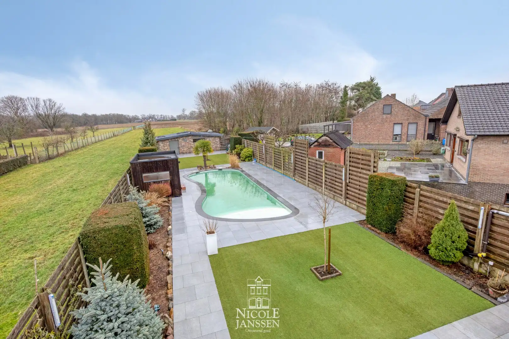 Instapklare gezinswoning foto 2