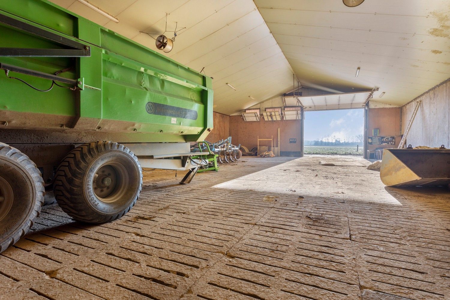 Prachtige boerderij op 1,4 hectare grond in Rekem/Lanaken foto 5