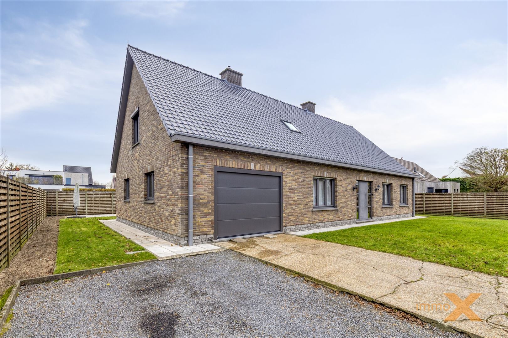 RUIME ENERGIEZUINIGE VILLA MET 4 SLPKS foto 22