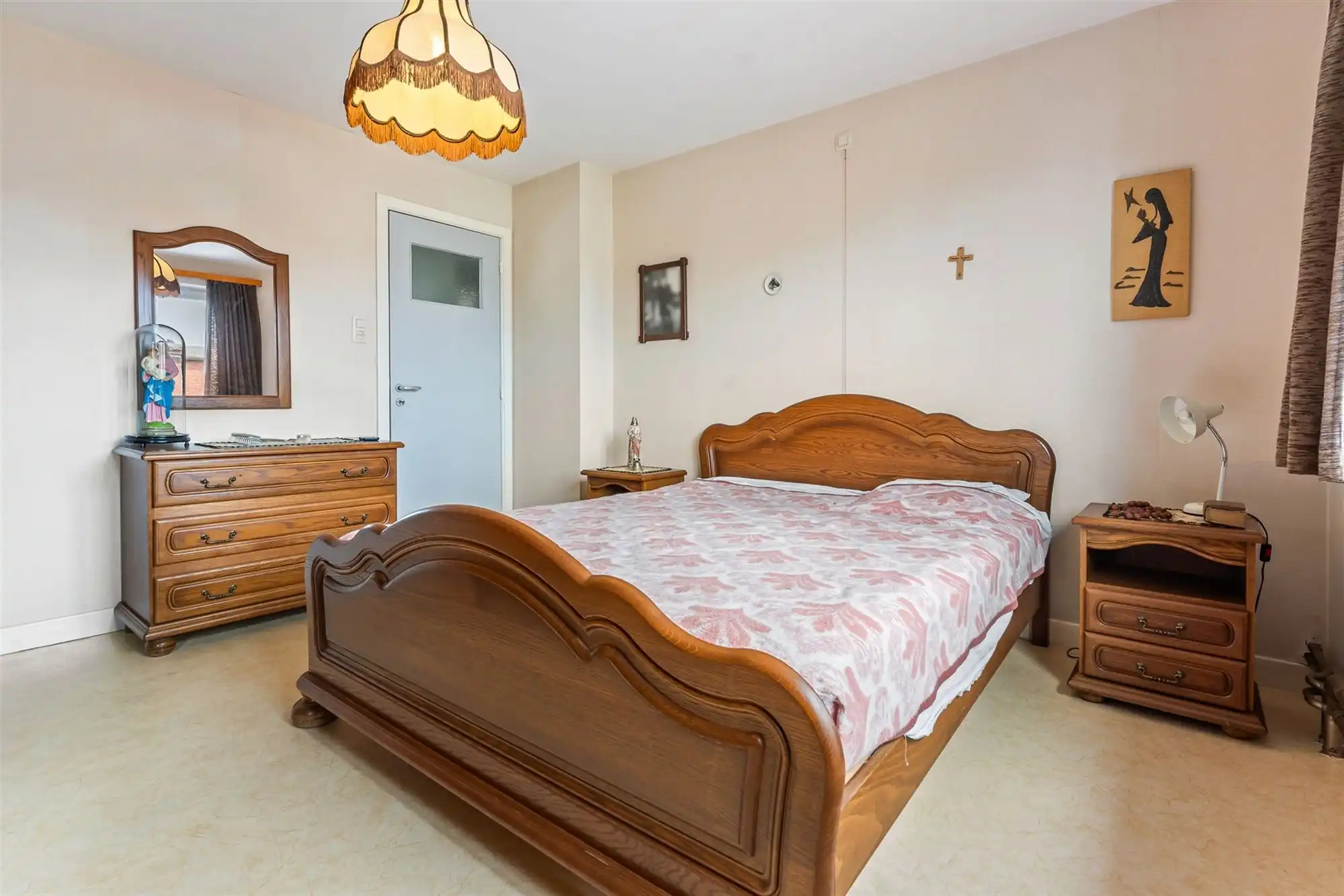 PERFECT ONDERHOUDEN WONING MET ACHTERINRIT NAAR TUIN IN BERINGEN CENTRUM foto 13