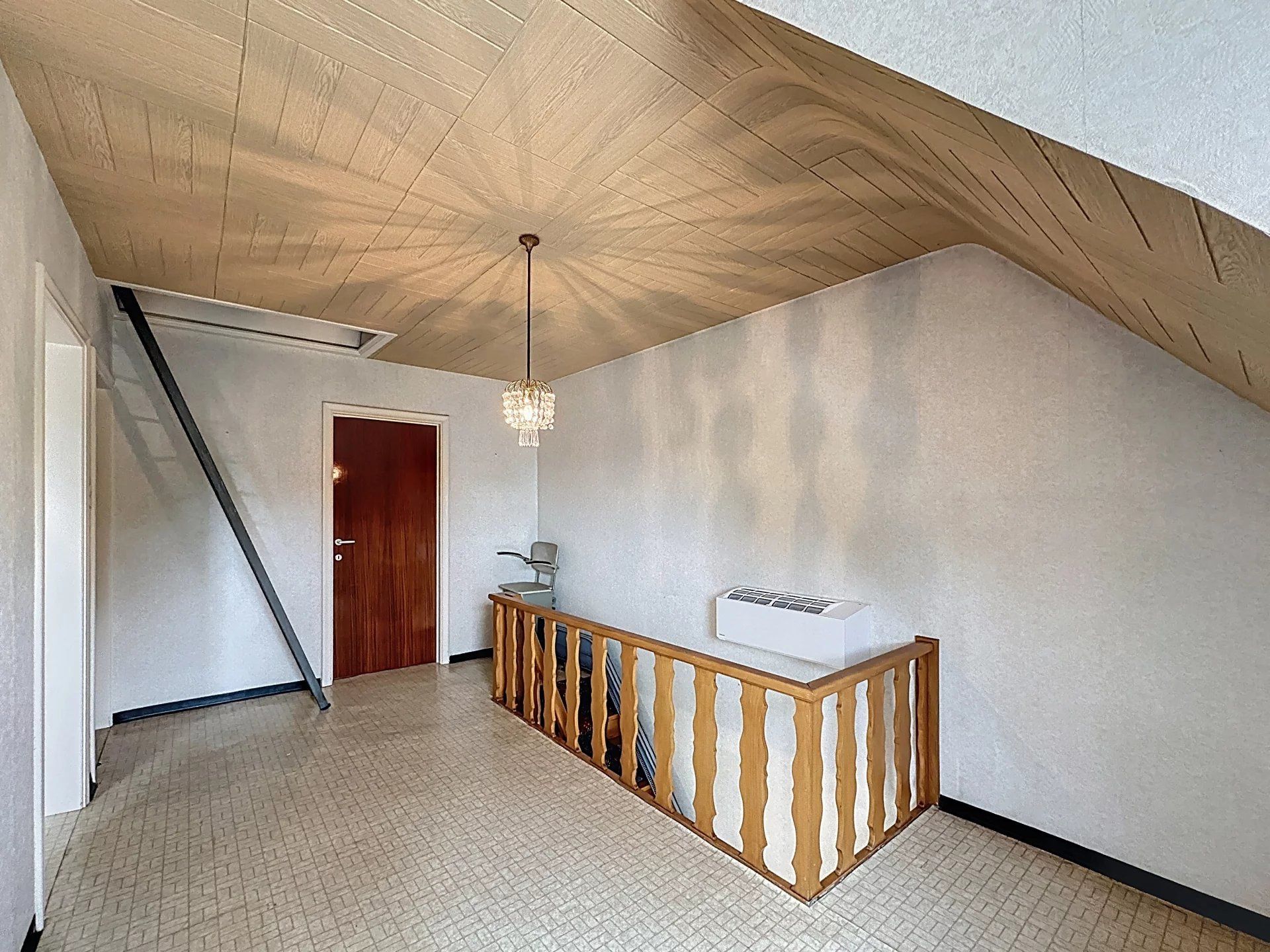 Gerenoveerde woning op groot perceel met 3 slaapkamers, zonnepanelen en thuisbatterij. foto 13
