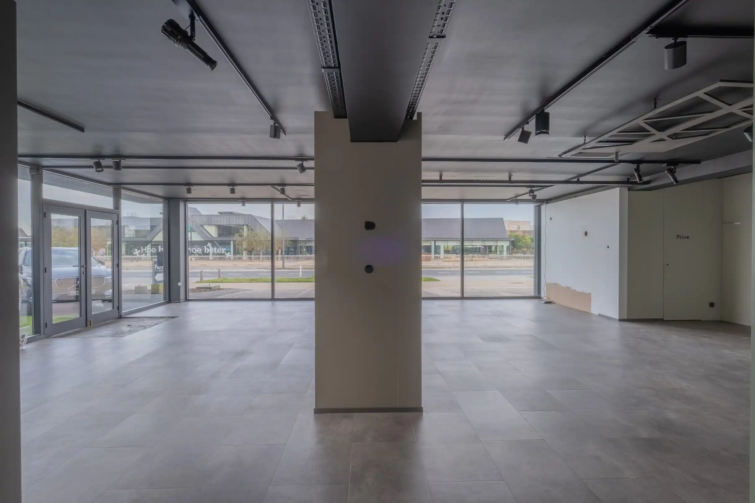 Groot winkelpand van ca. 300m² te Knokke  foto 8