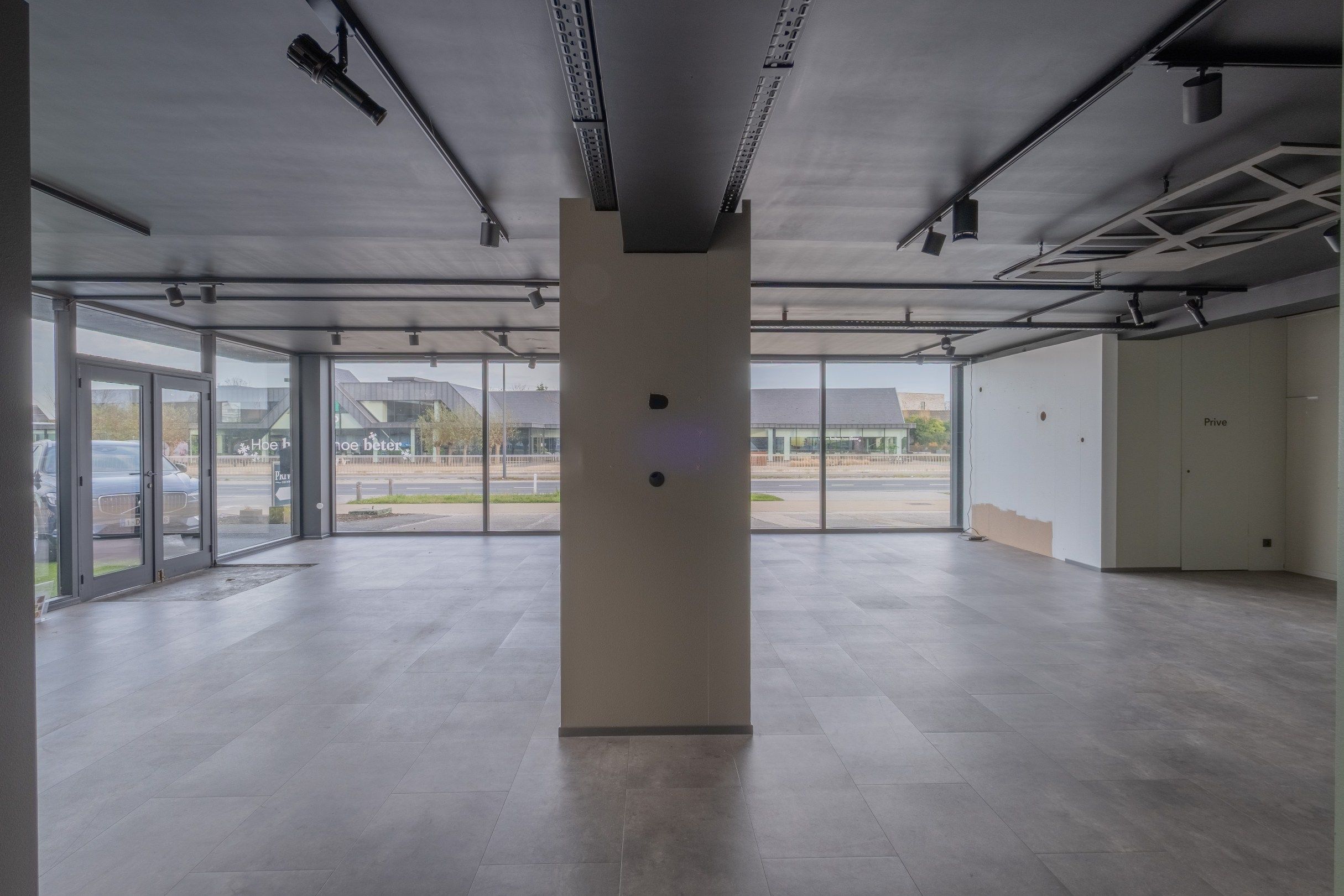 Groot winkelpand van ca. 300m² te Knokke  foto 10