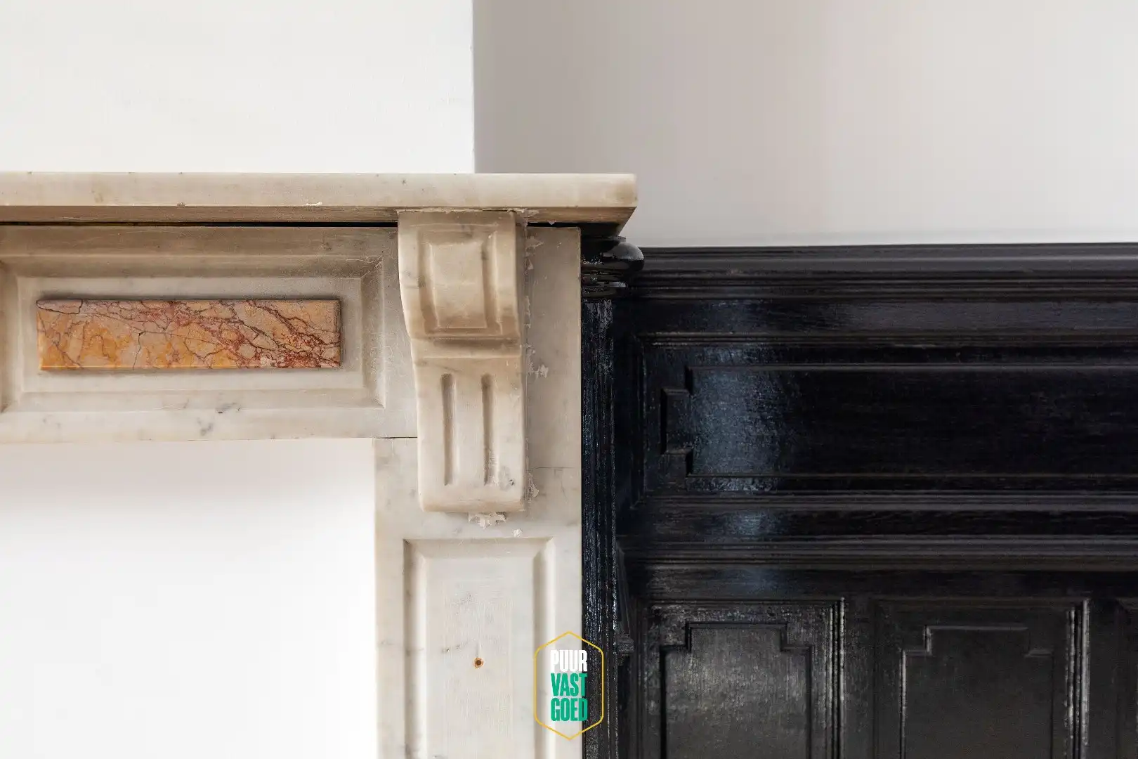 Prachtig gerestaureerde hoekwoning met dubbele garage bij 't Zand foto 6