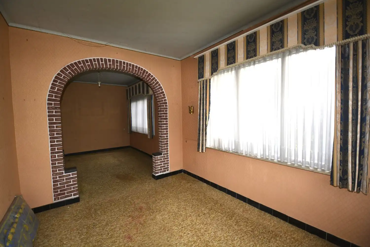 TE RENOVEREN WONING OMGEVEN DOOR AGRARISCH GEBIED! foto 10