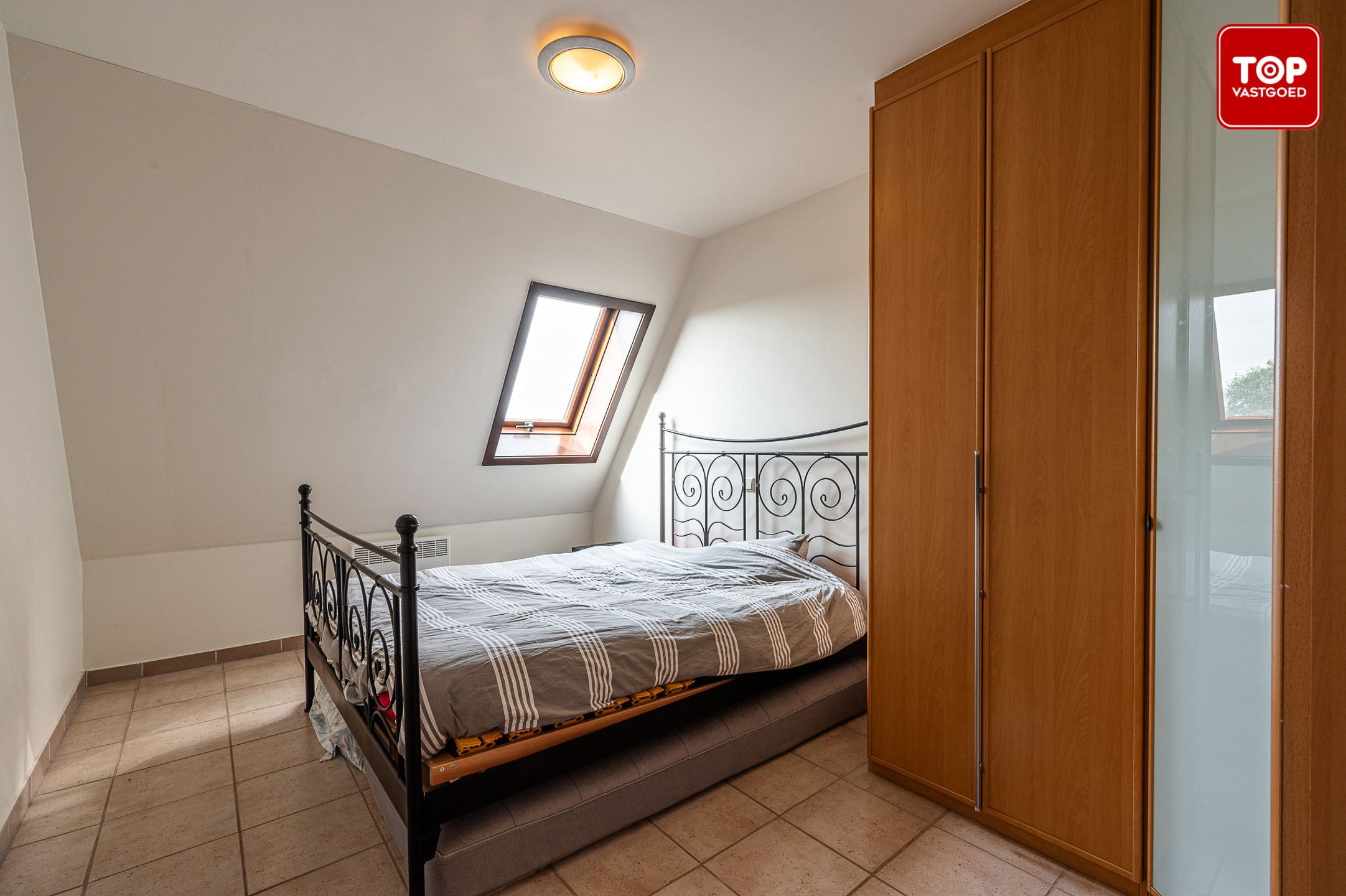 Instapklaar appartement met 2 slaapkamers in Waarschoot foto 15