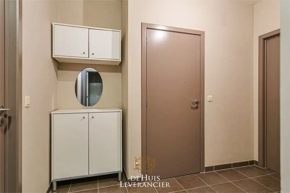 Energiezuinig modern appartement met lift en terras foto 16