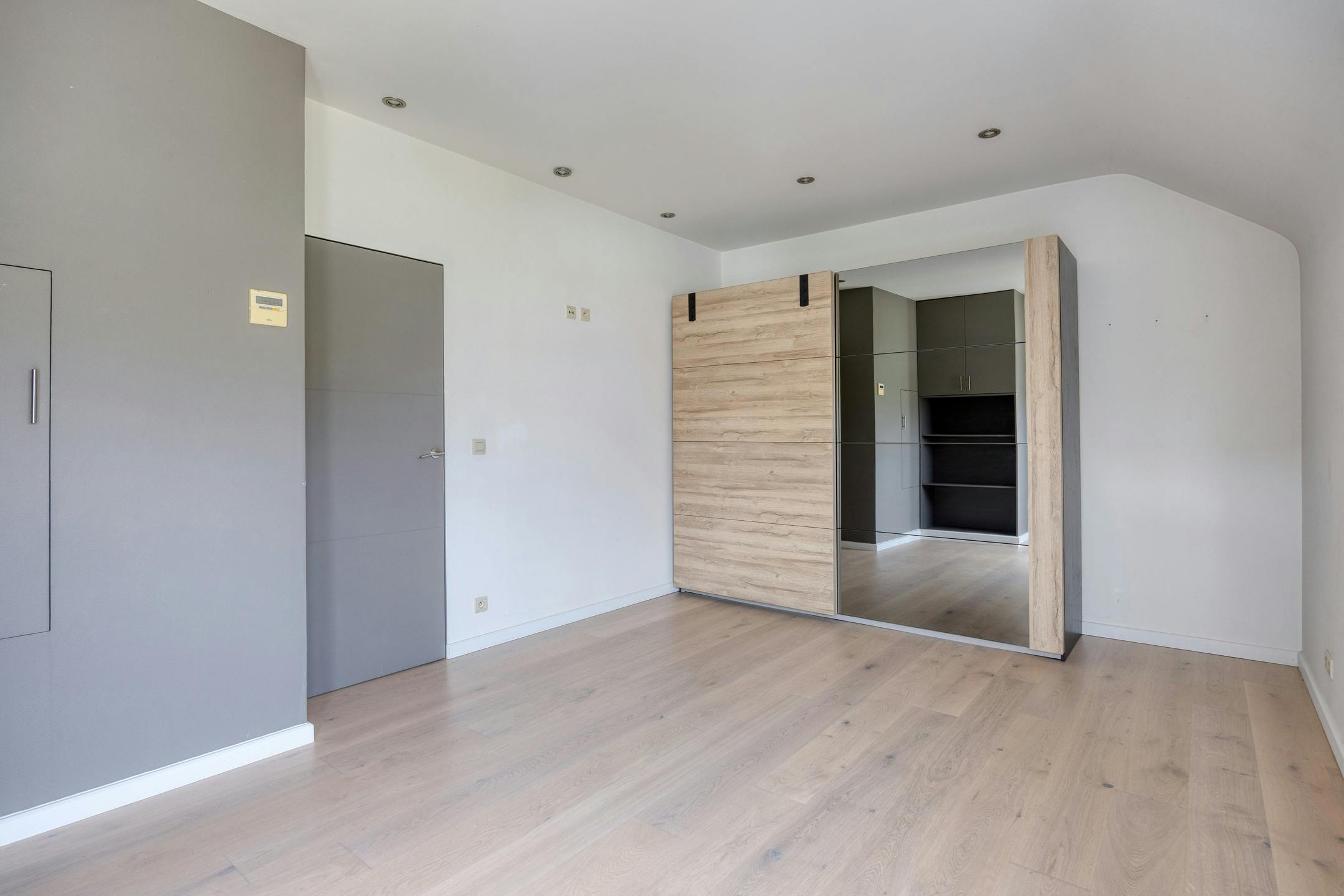 Vrijstaande woning met 4 slaapkamers te koop in Geel foto 18