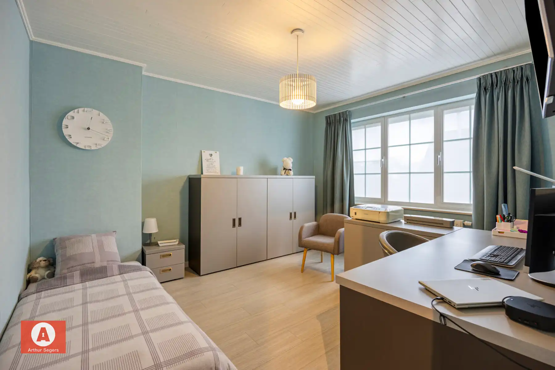 Hedendaagse HOB, gelegen pal bij het centrum van Buggenhout foto 17