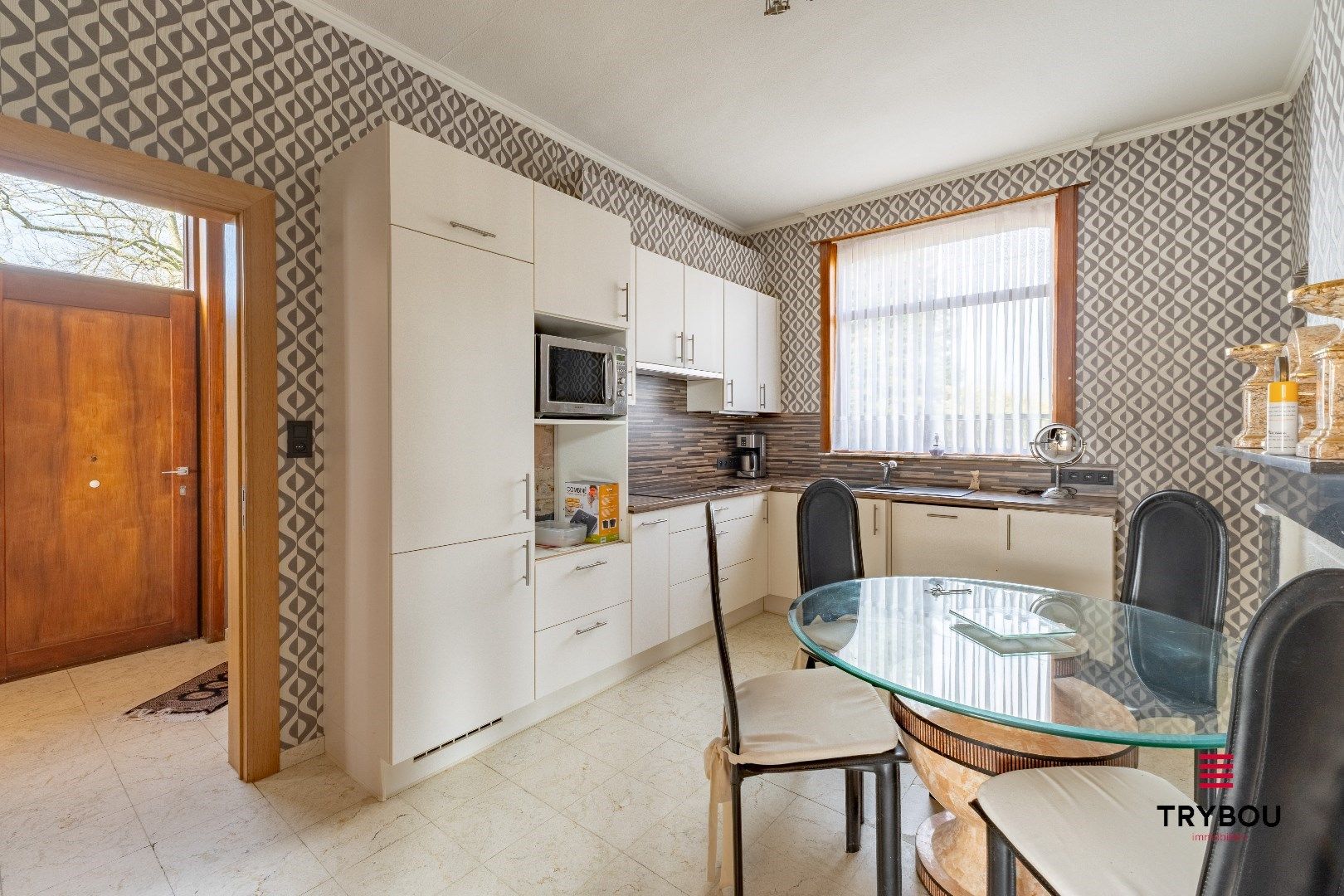 🏡 Ruime woning met potentieel op groot perceel in het centrum van Langemark foto 7