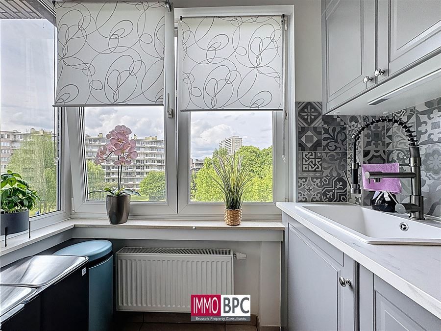 Instapklaar, ruim appartement met 2 slaapkamers, kelder en garage inbegrepen foto 15