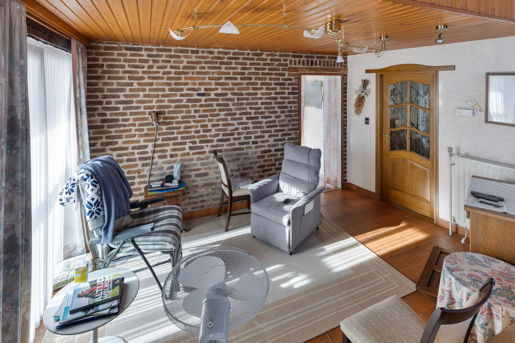 Ruime hoekwoning in Houthalen-Oost met enorm potentieel! foto 13