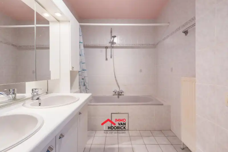 Ruim appartement - verdiep 1 - 2 slaapkamers!!! foto 10