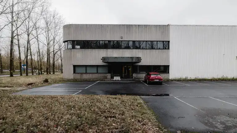 bedrijfsgebouw te huur foto 4