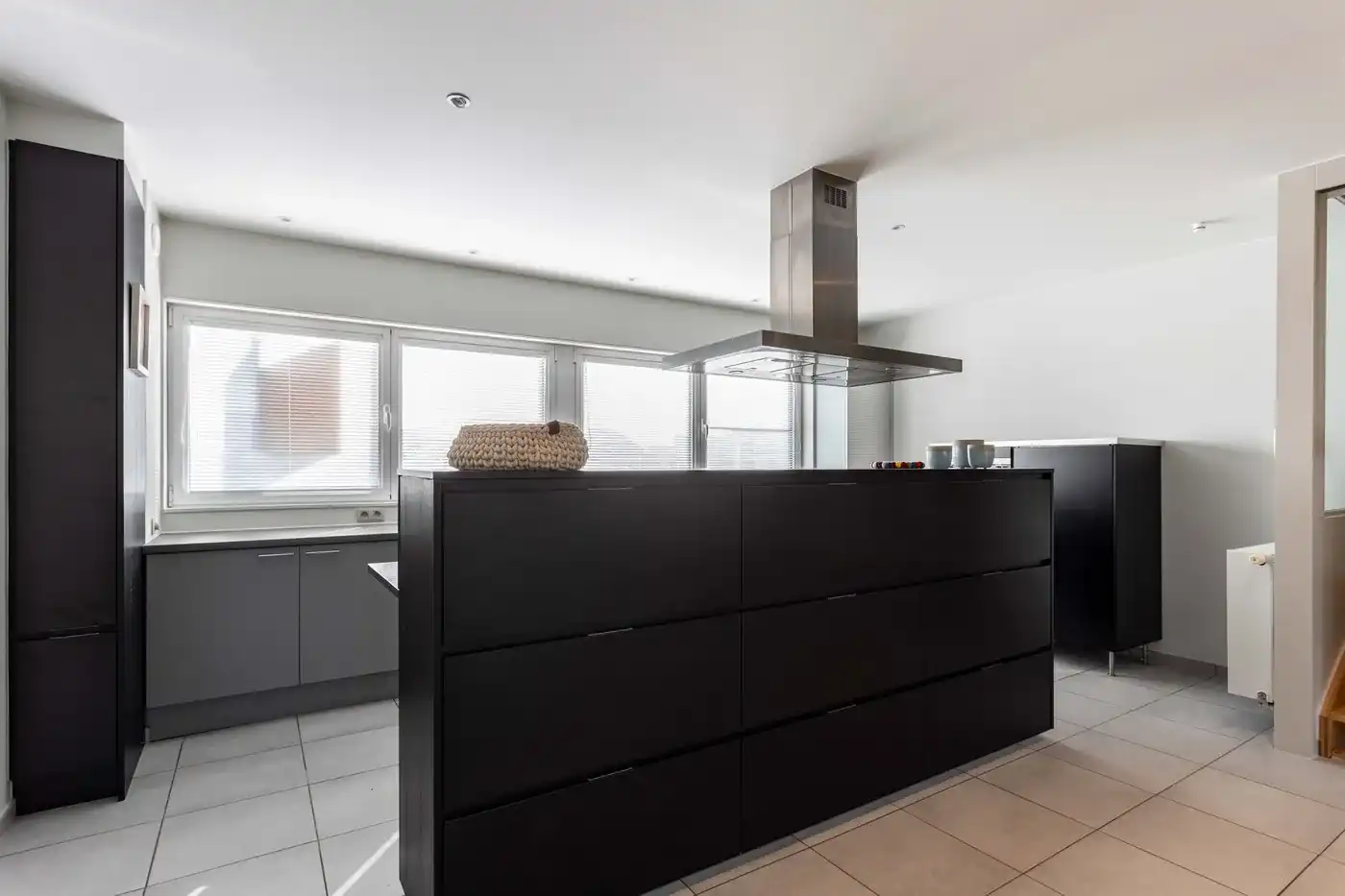 Instapklare parkwoning te huur in centrum van Zwevegem foto 7