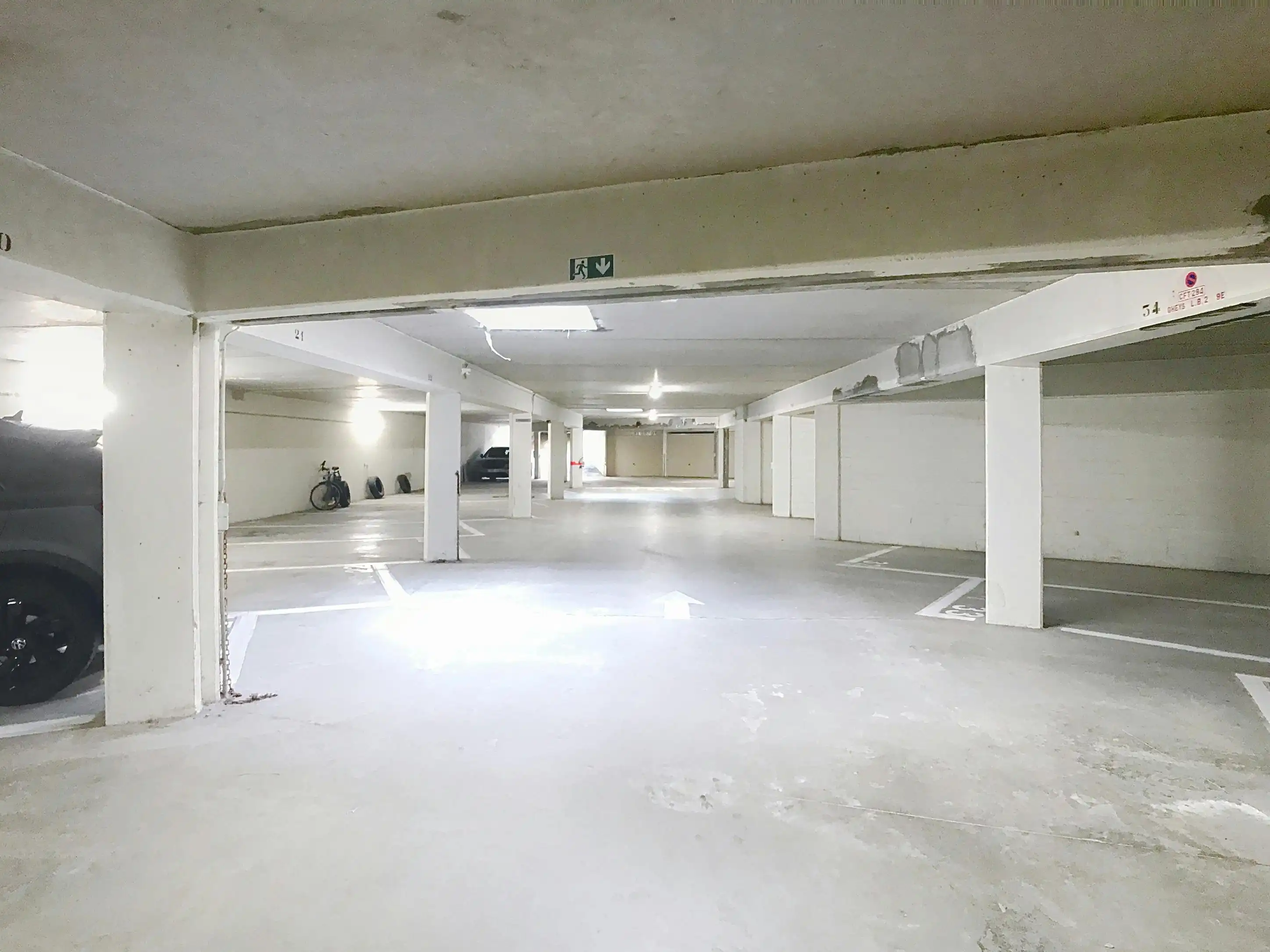 Garagebox te koop aan de zeedijk van Middelkerke! foto 8