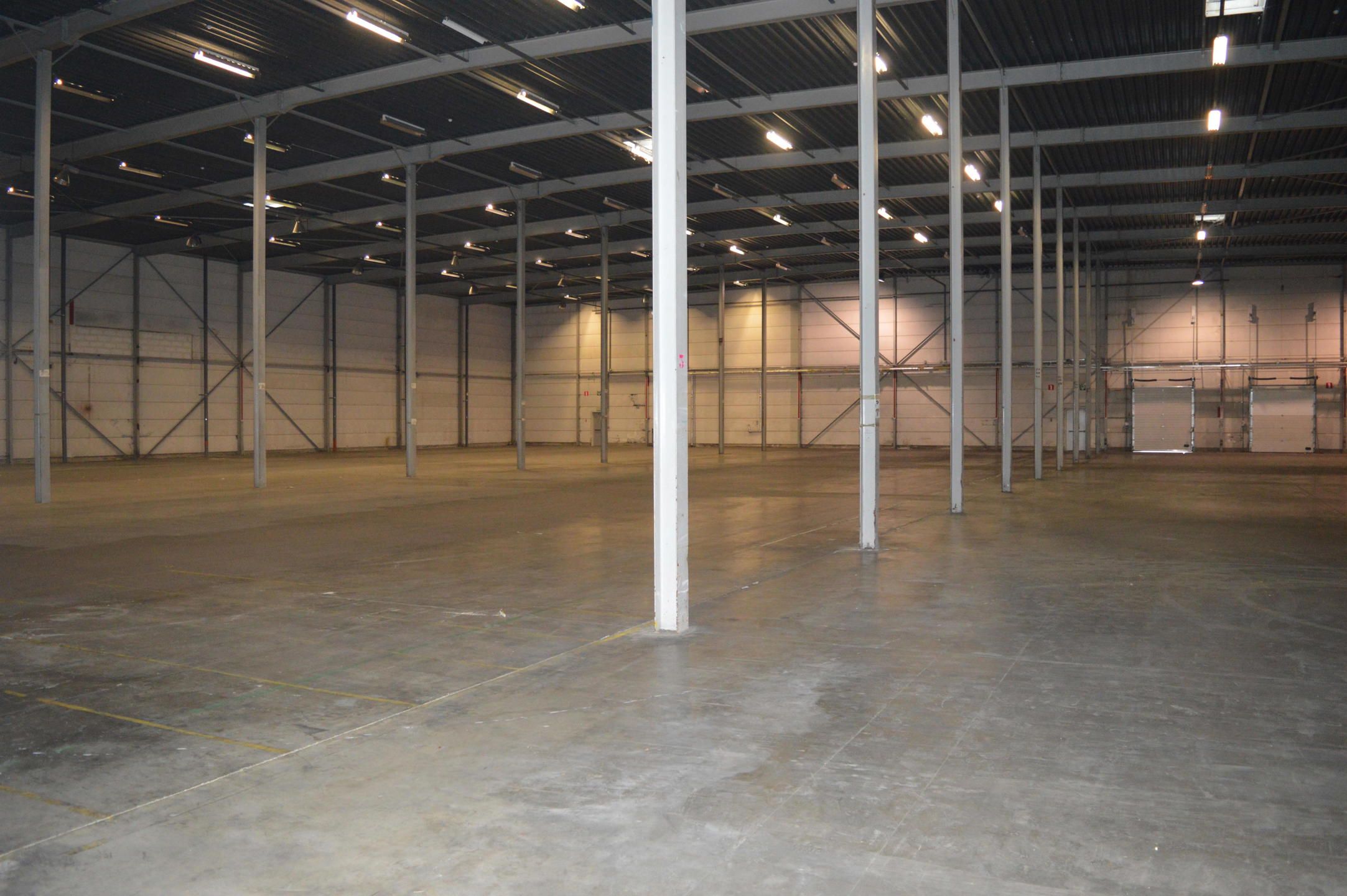 Logistiek magazijn te huur  foto 7