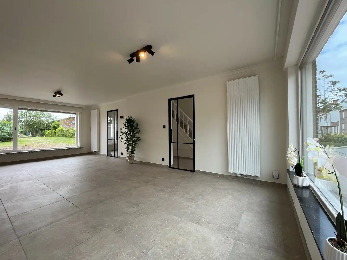 Moorsele - Instapklare woning met parking achteraan foto 4