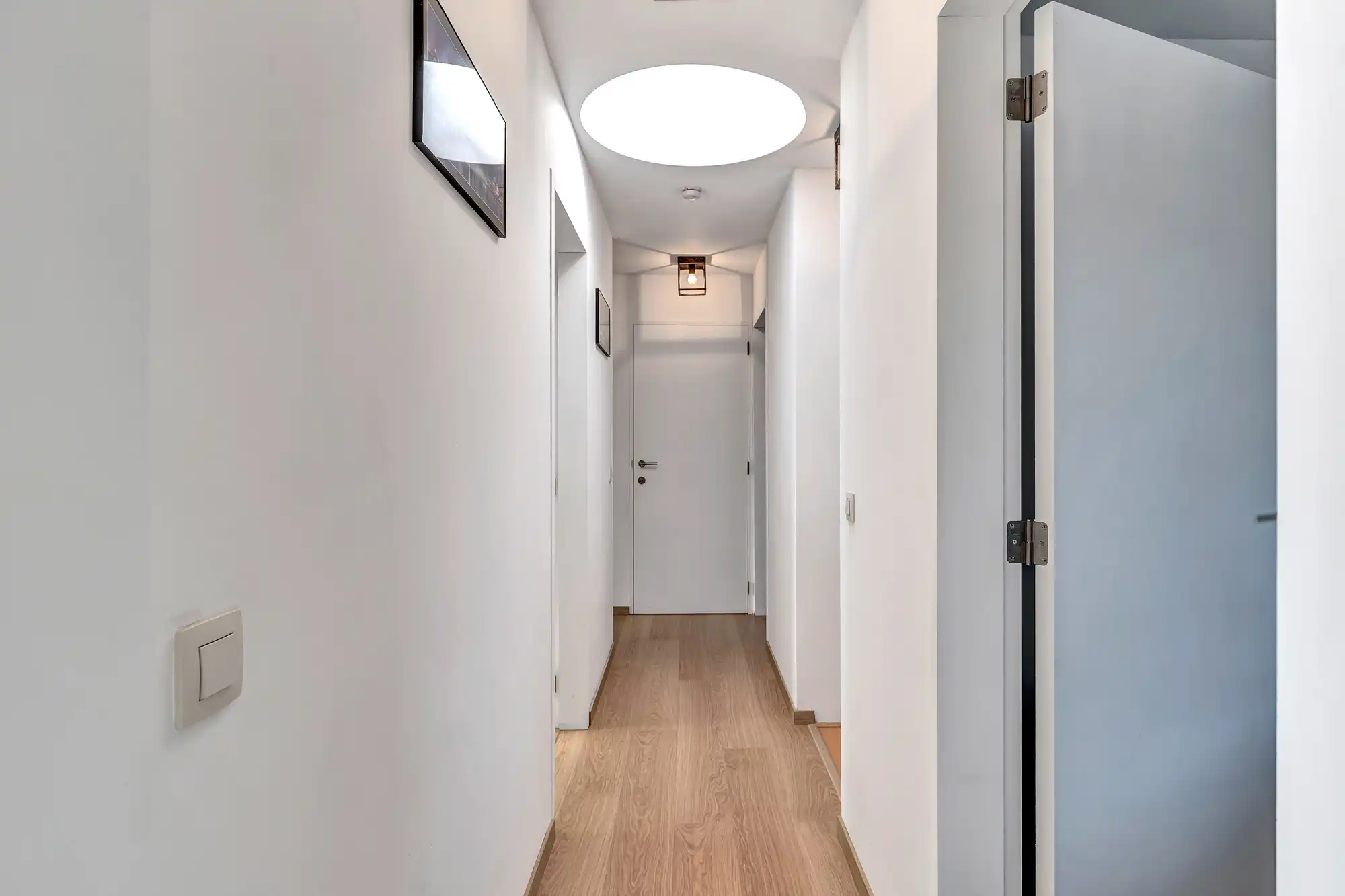 Moderne, instapklare en energiezuinige halfopen bebouwing foto 11