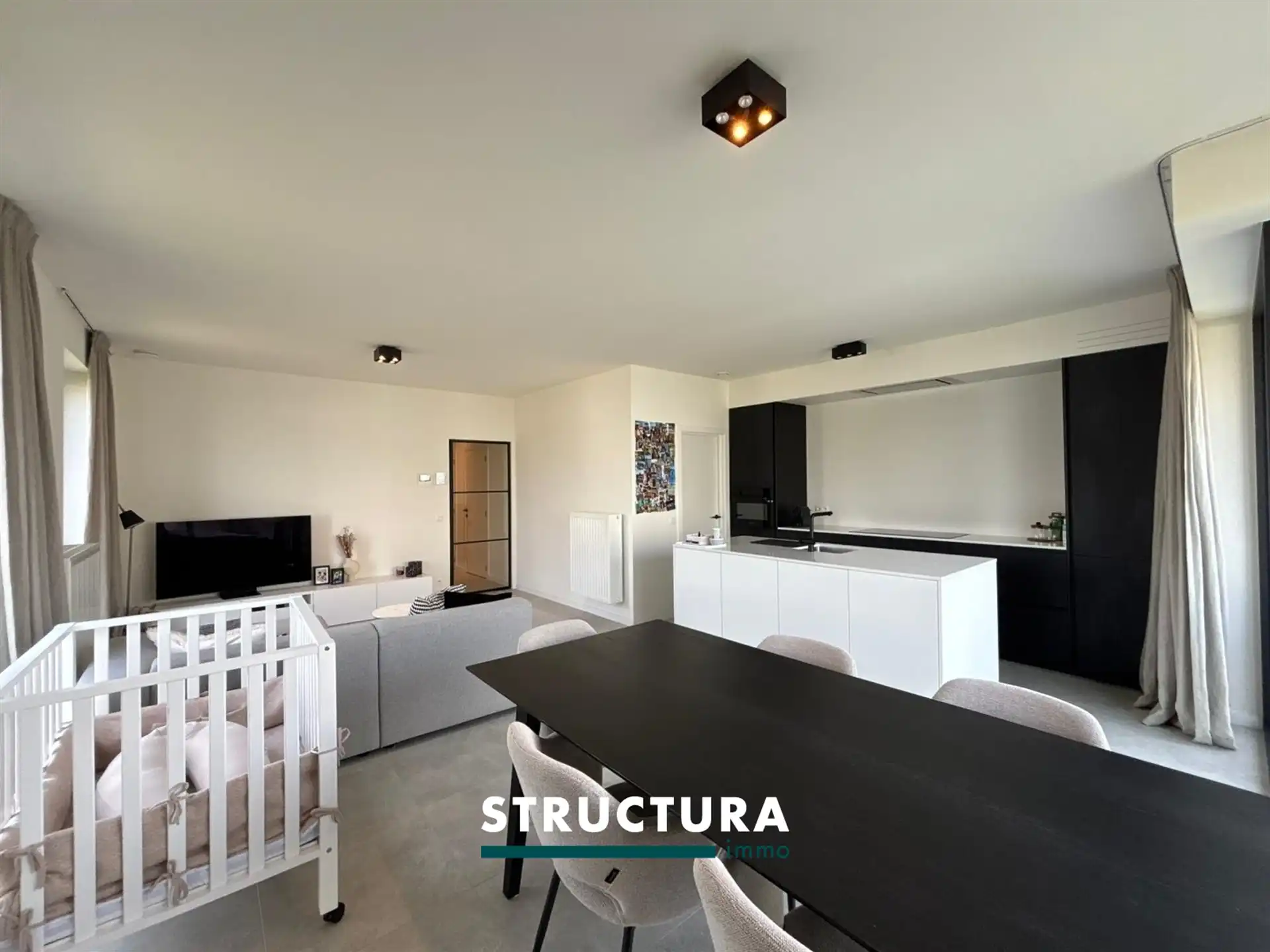 Recent, luxe appartement in zalige omgeving! foto 6