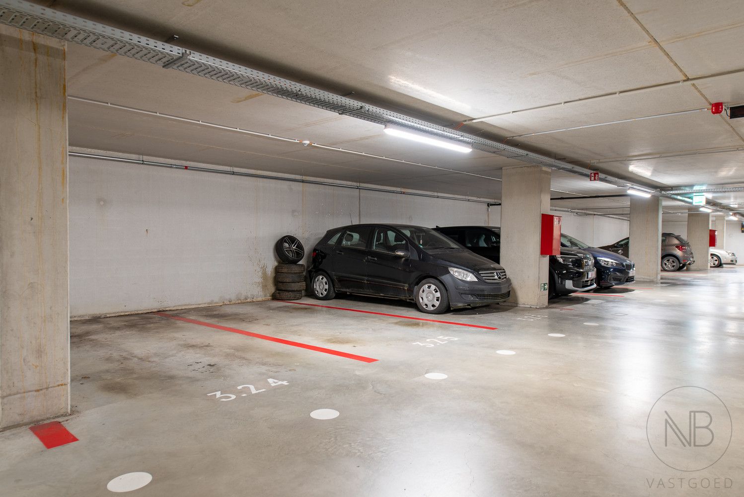 Modern en energiezuinig penthouse op toplocatie in Genk! foto 21