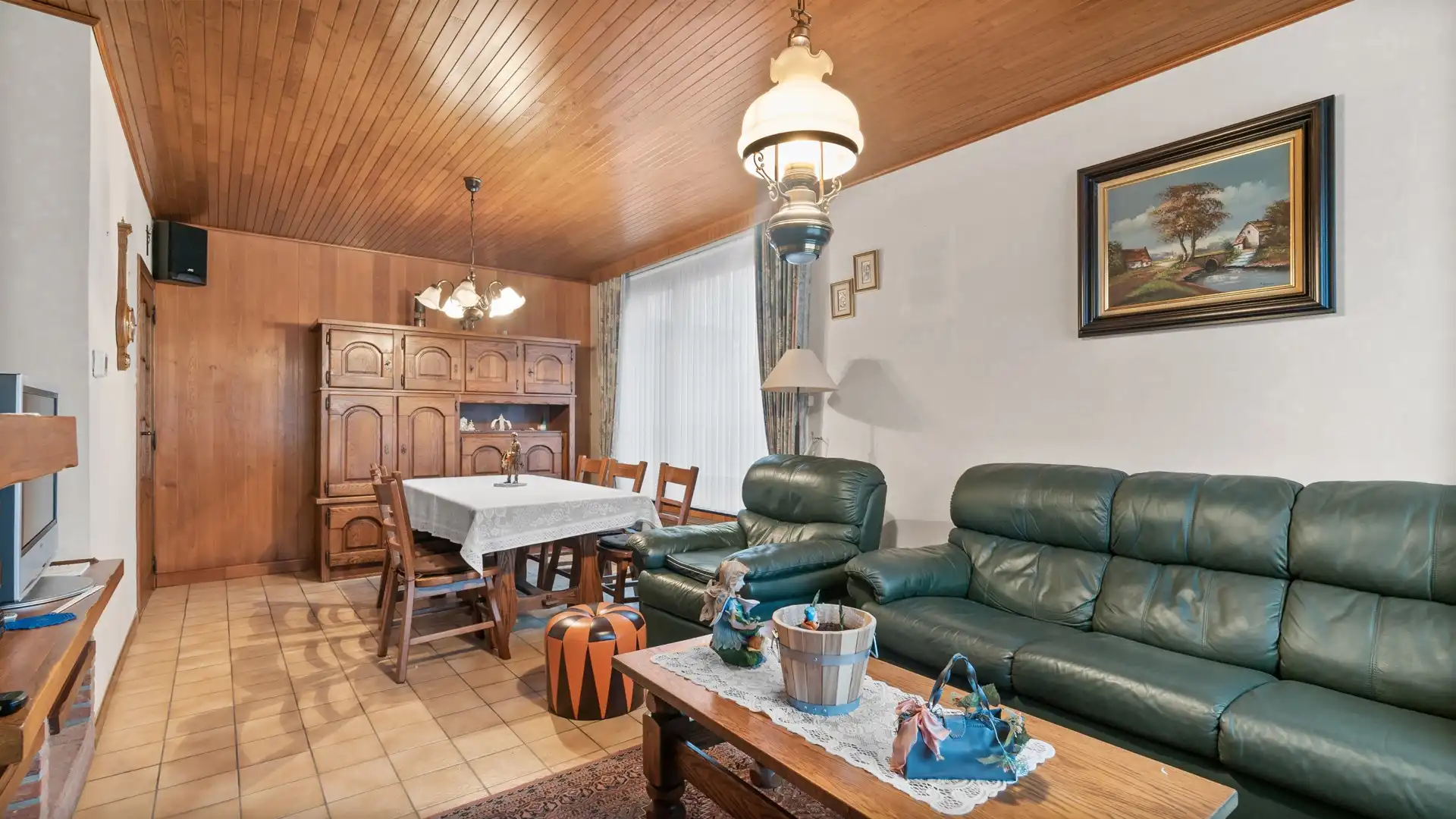 Open bebouwing met 4 slaapkamers op 6are 89 ca foto 10