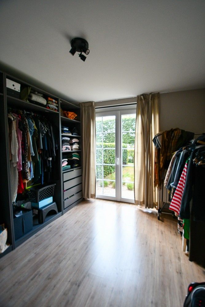 Gelijkvloers appartement met 2 slaapkamers, 2 terrassen en verzicht over de velden foto 7