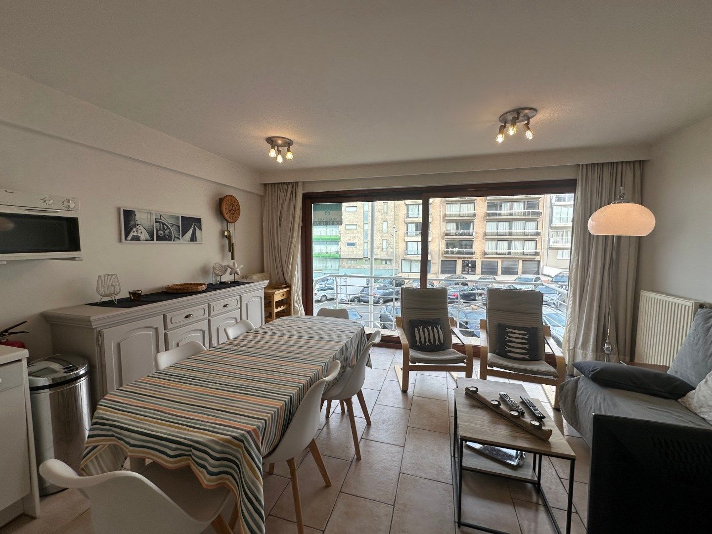 Instapklaar appartement met zeezicht op topligging in Koksijde-Bad foto 5
