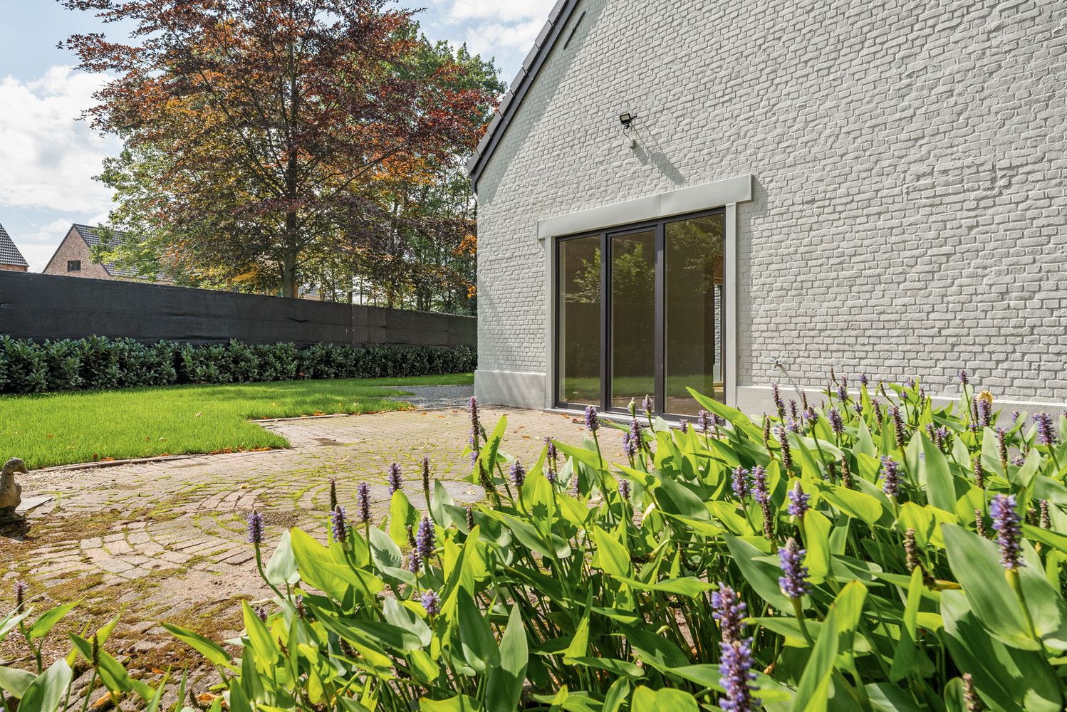 Gerenoveerde hoeve op 1313 m² met inrijlaan. foto 13