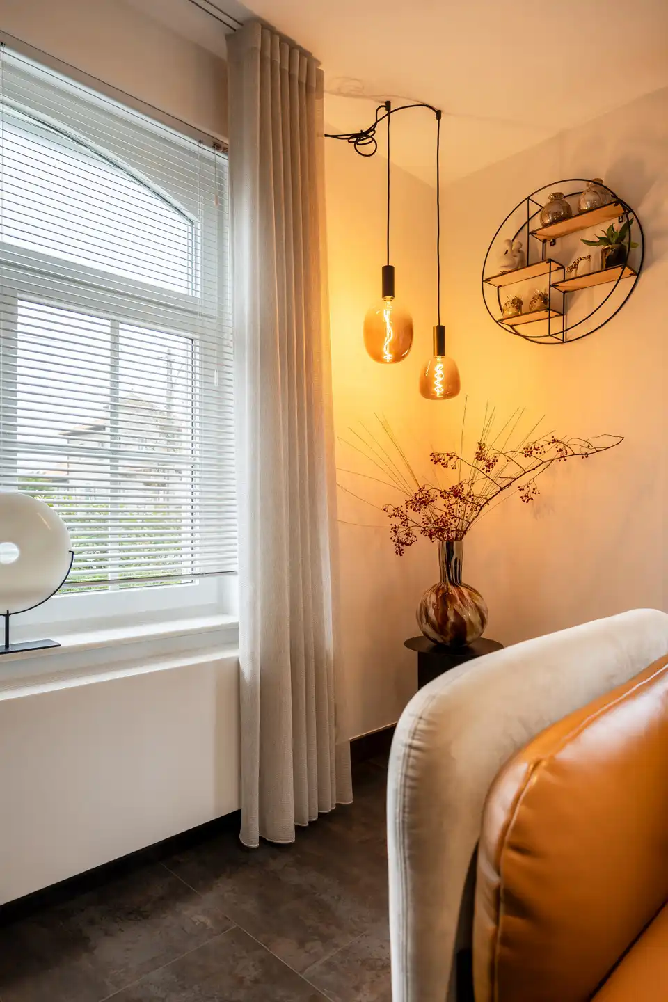 Ruime gezinswoning met prachtige tuin te Sint-Lenaarts foto 4