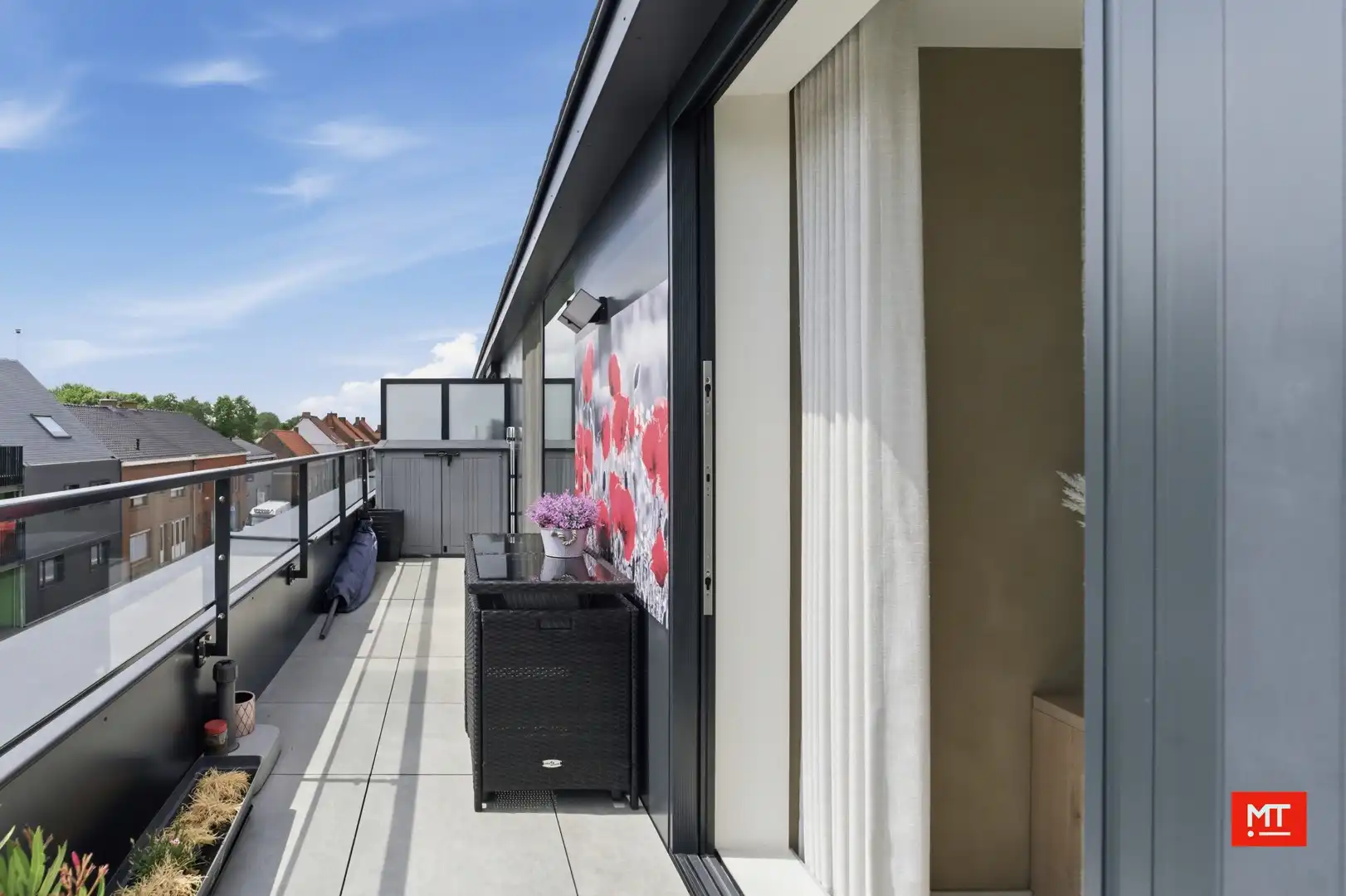 Modern, instapklaar appartement met 2 slpk en zonnig terras in centrum Zonnebeke foto 7