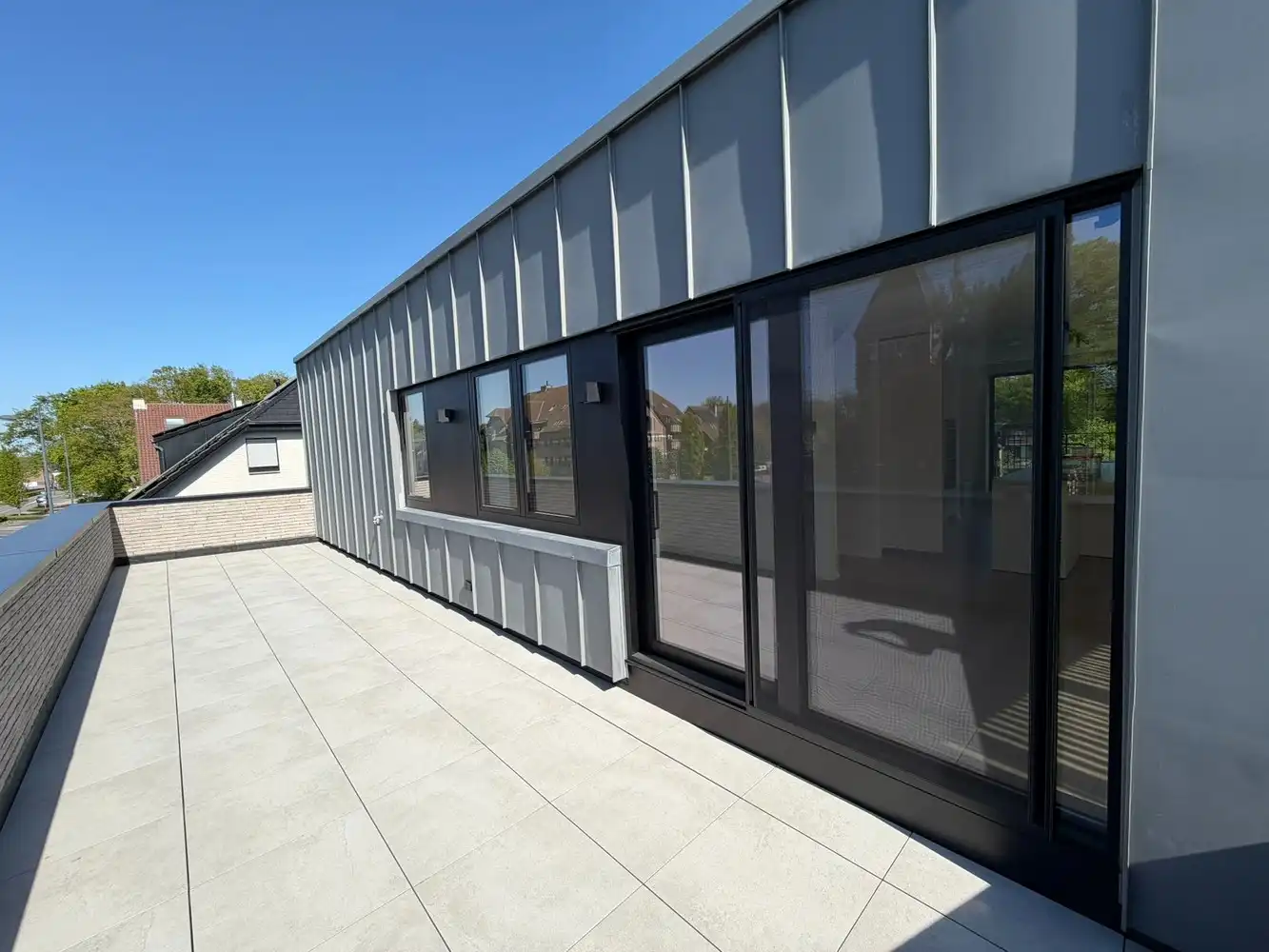 Genk, Weg naar As 194 bus 21: Luxueus en energieneutraal nieuwbouwappartement met 1 slaapkamer en 2 grote terrassen ! foto 4