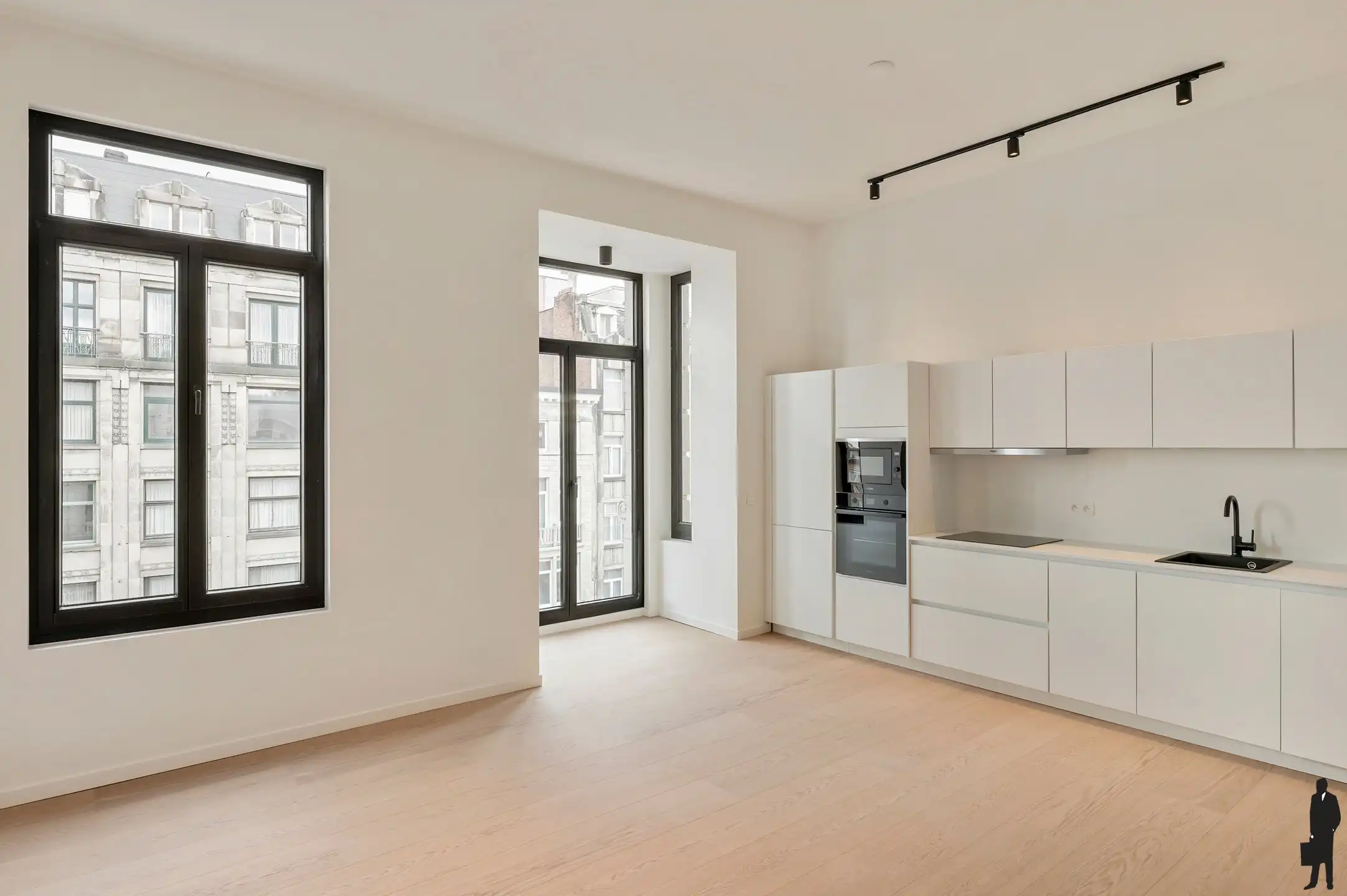 4 gerenoveerde appartementen foto 2