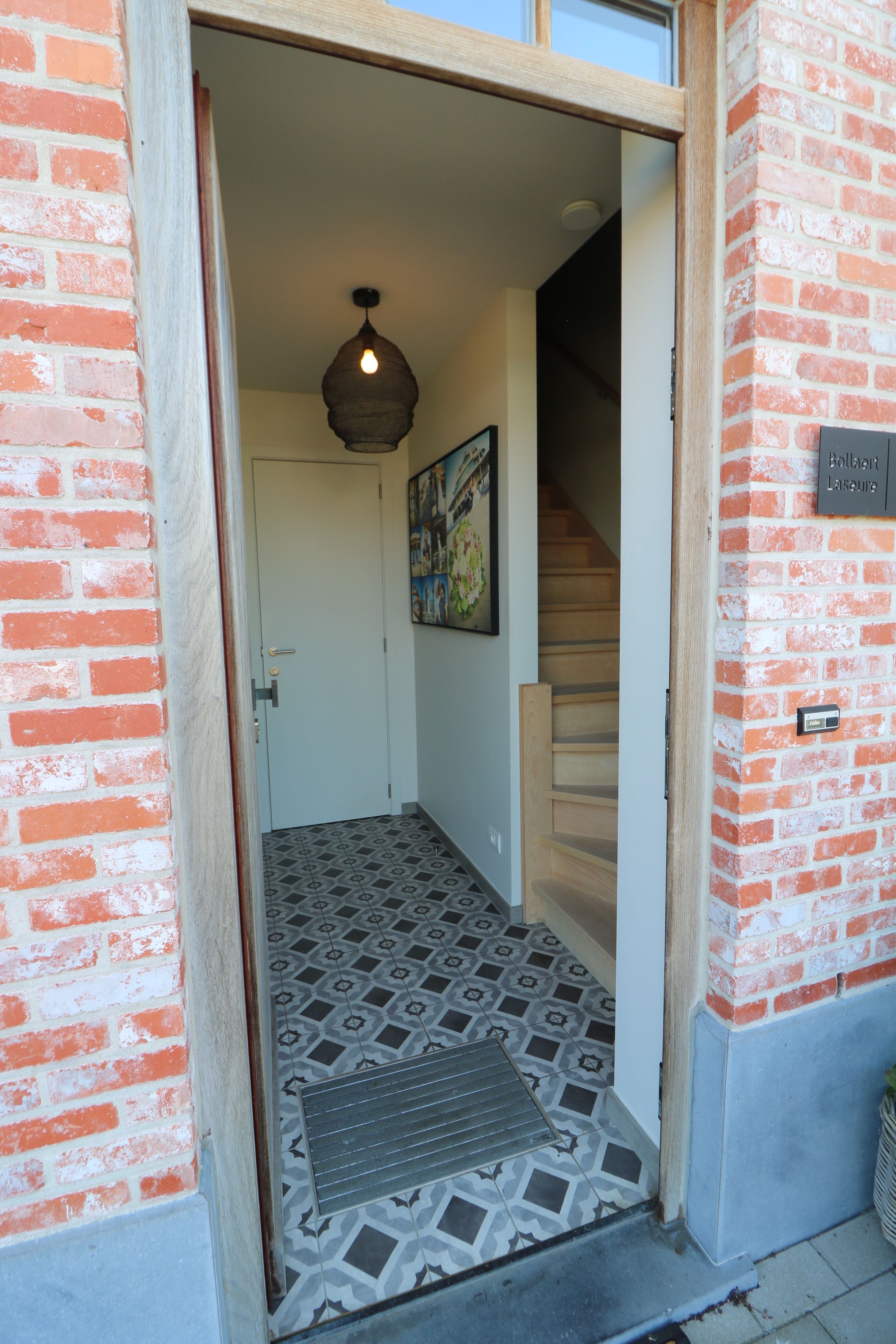Instapklare, recente woning met 3 slaapkamers, zonnige tuin, garage én autostandplaats. foto 13