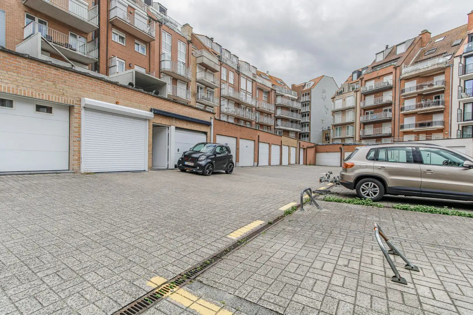 Volledig uitgeruste slagerij te koop S Dupuisstraat 14 Knokke foto 21