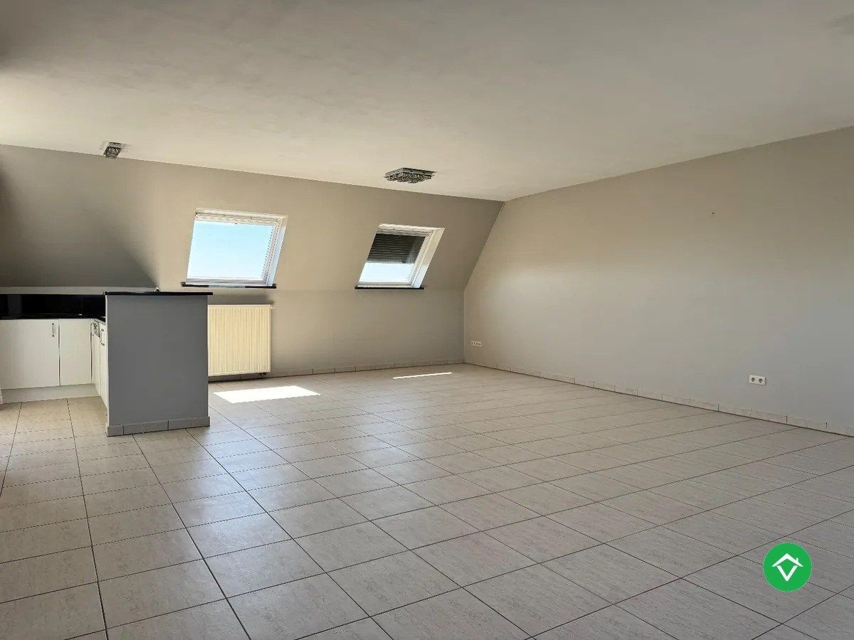 Appartement met 3 slaapkamers en garage te Houthulst  foto 7