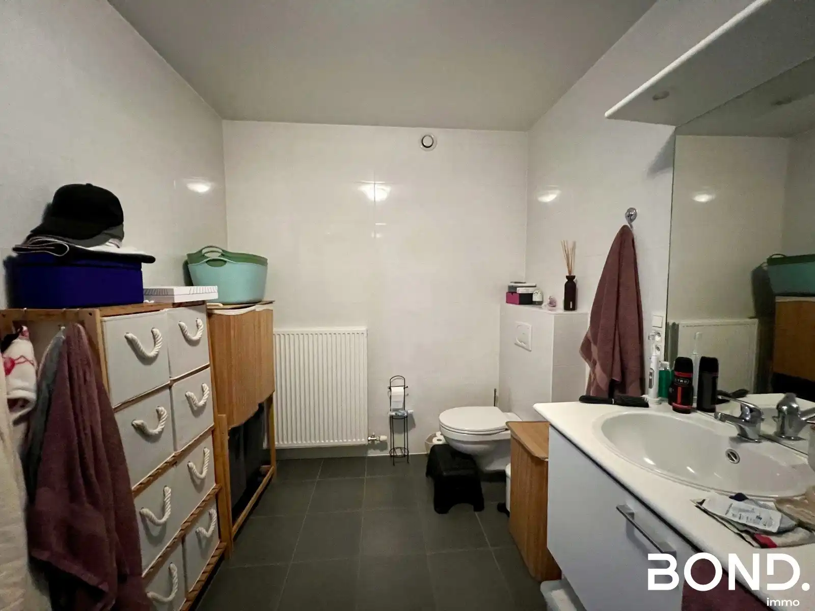 Ruim twee slaapkamer appartement te huur in Herent foto 16
