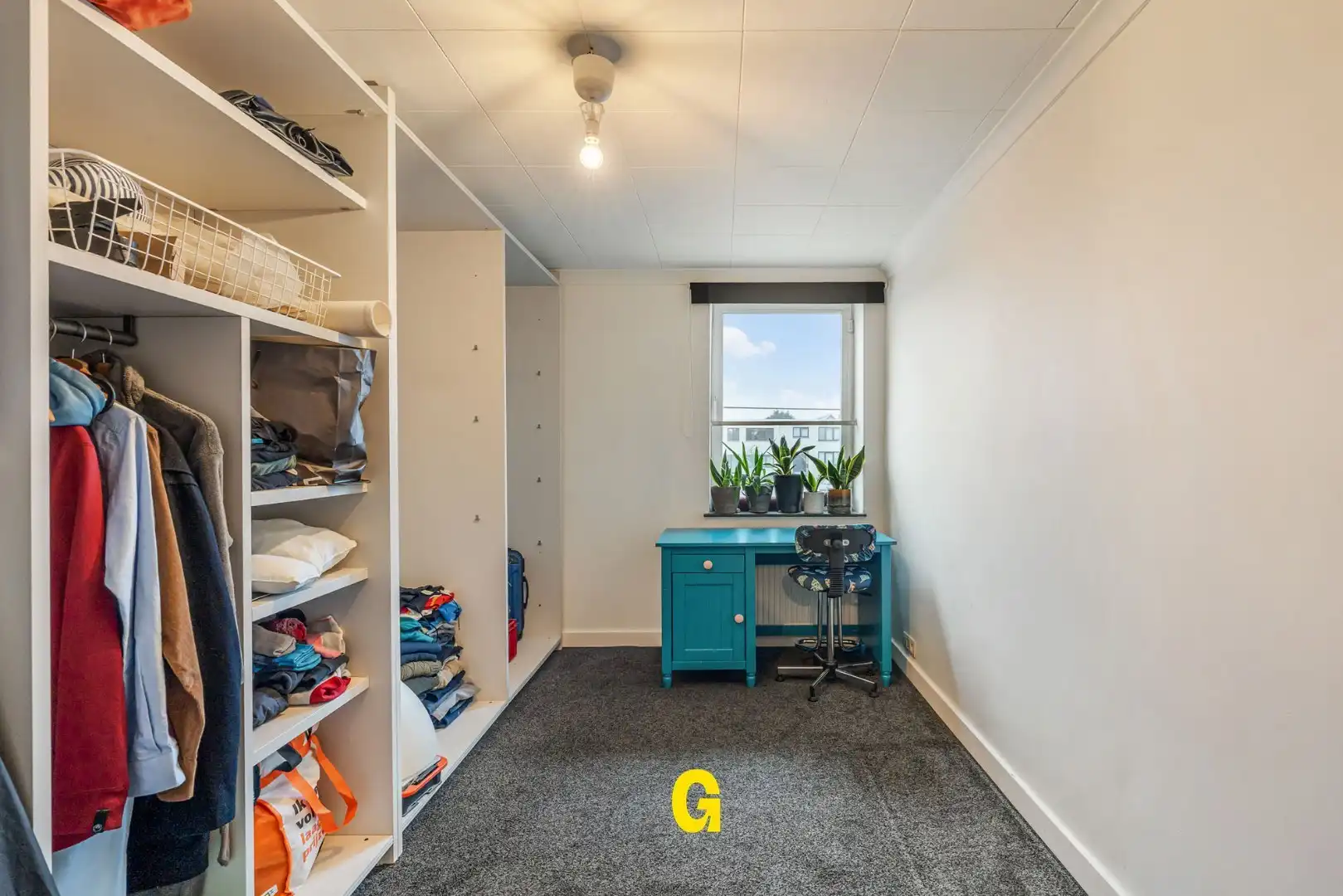 Leuke rijwoning met karakter, 3 slaapkamers, uitbreidingsmogelijkheden op zolder en gezellig tuintje met carport bereikbaar langs achter. foto 17