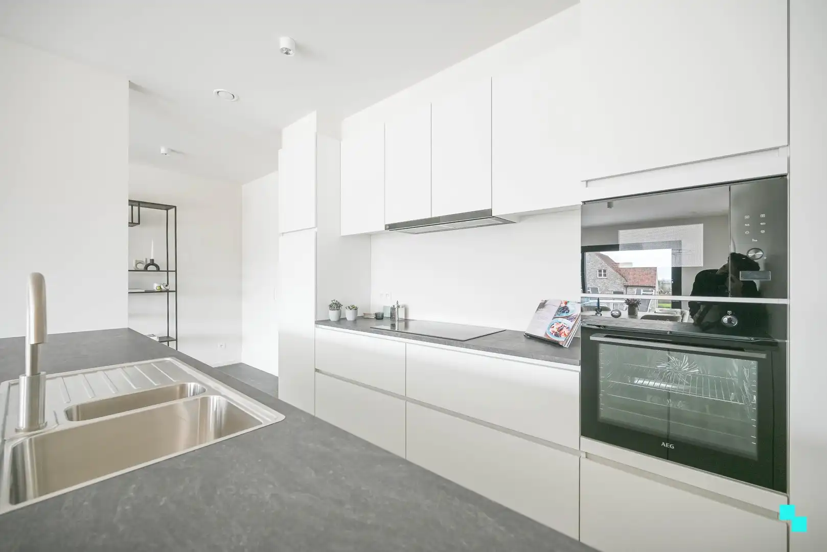 Ruime halfopen bebouwing in Zwevegem foto 7