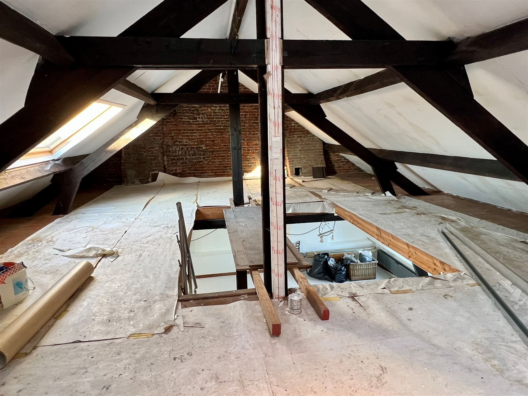 Karaktervol herenhuis met royale woonoppervlakte en tuin foto 18