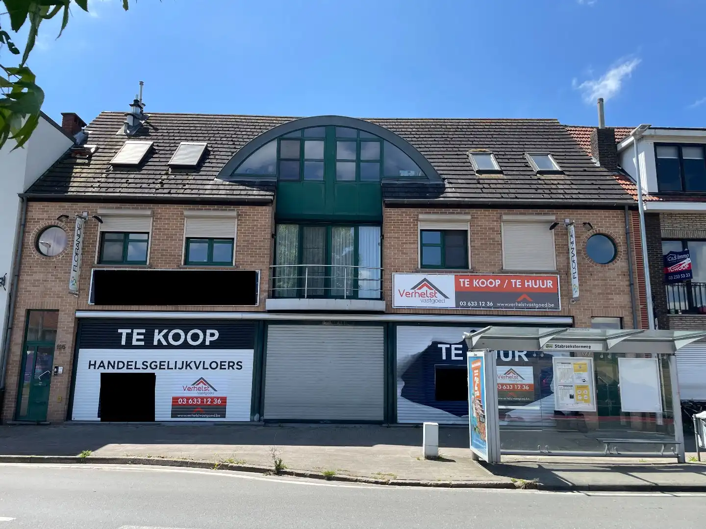 Casco commercieel gelijkvloers op toplocatie te Kapellen foto {{pictureIndex}}