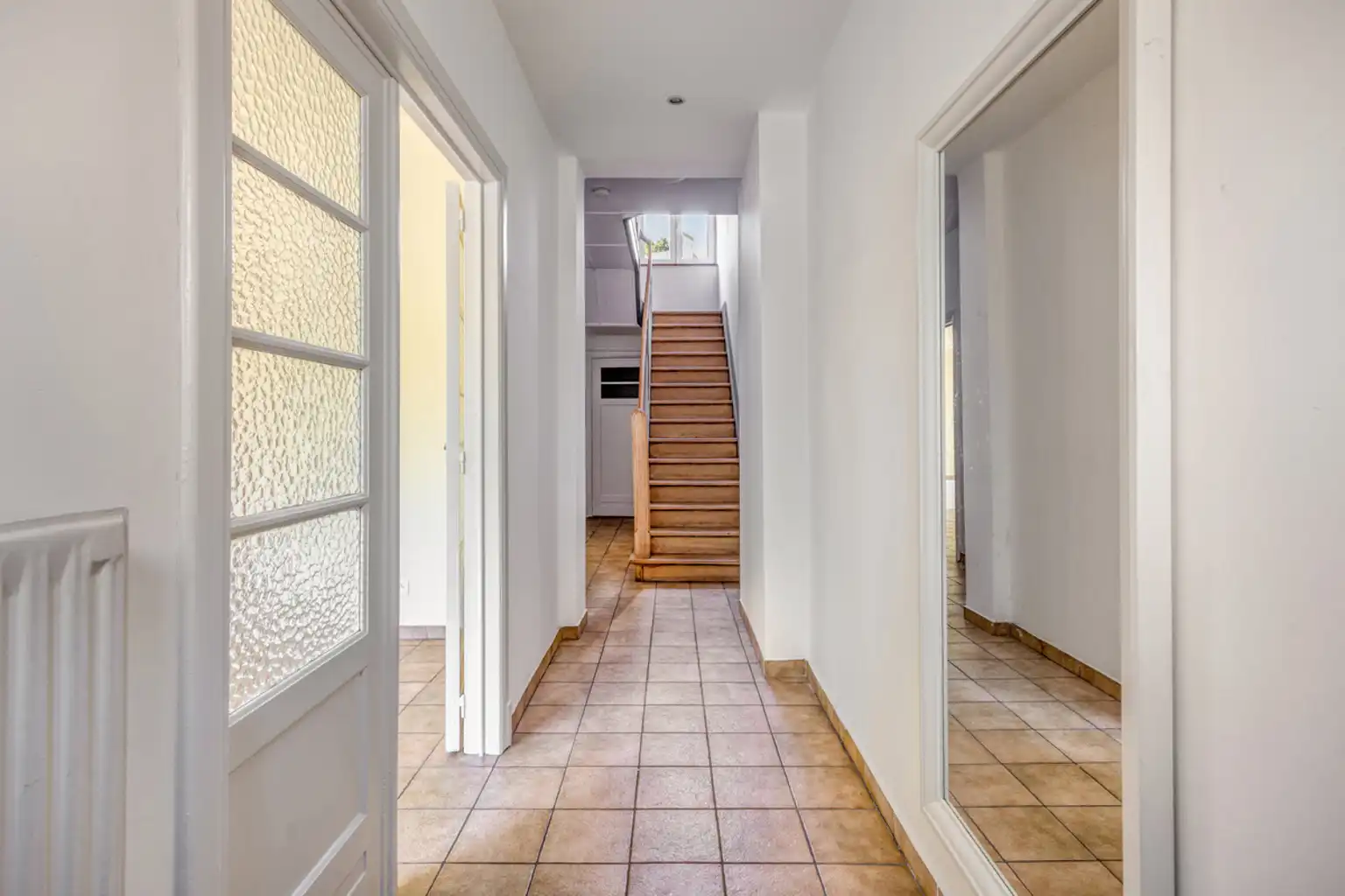Instapklare 2-gevelwoning nabij Sint-Agatha-Berchem foto 11