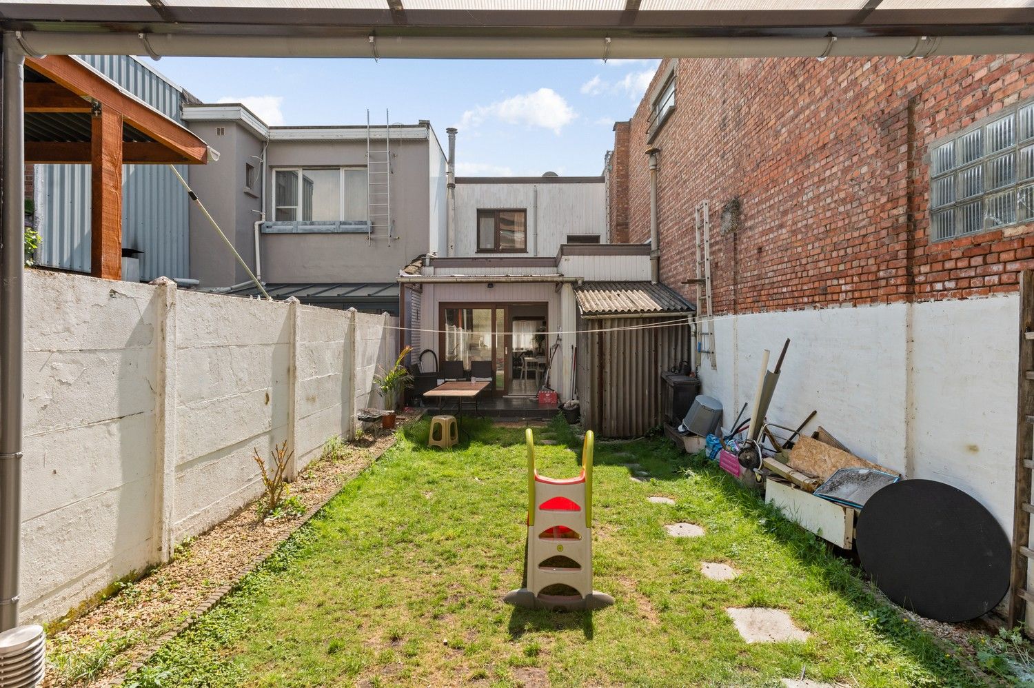 Huis met 3 slaapkamers en tuin te Deurne! foto 11