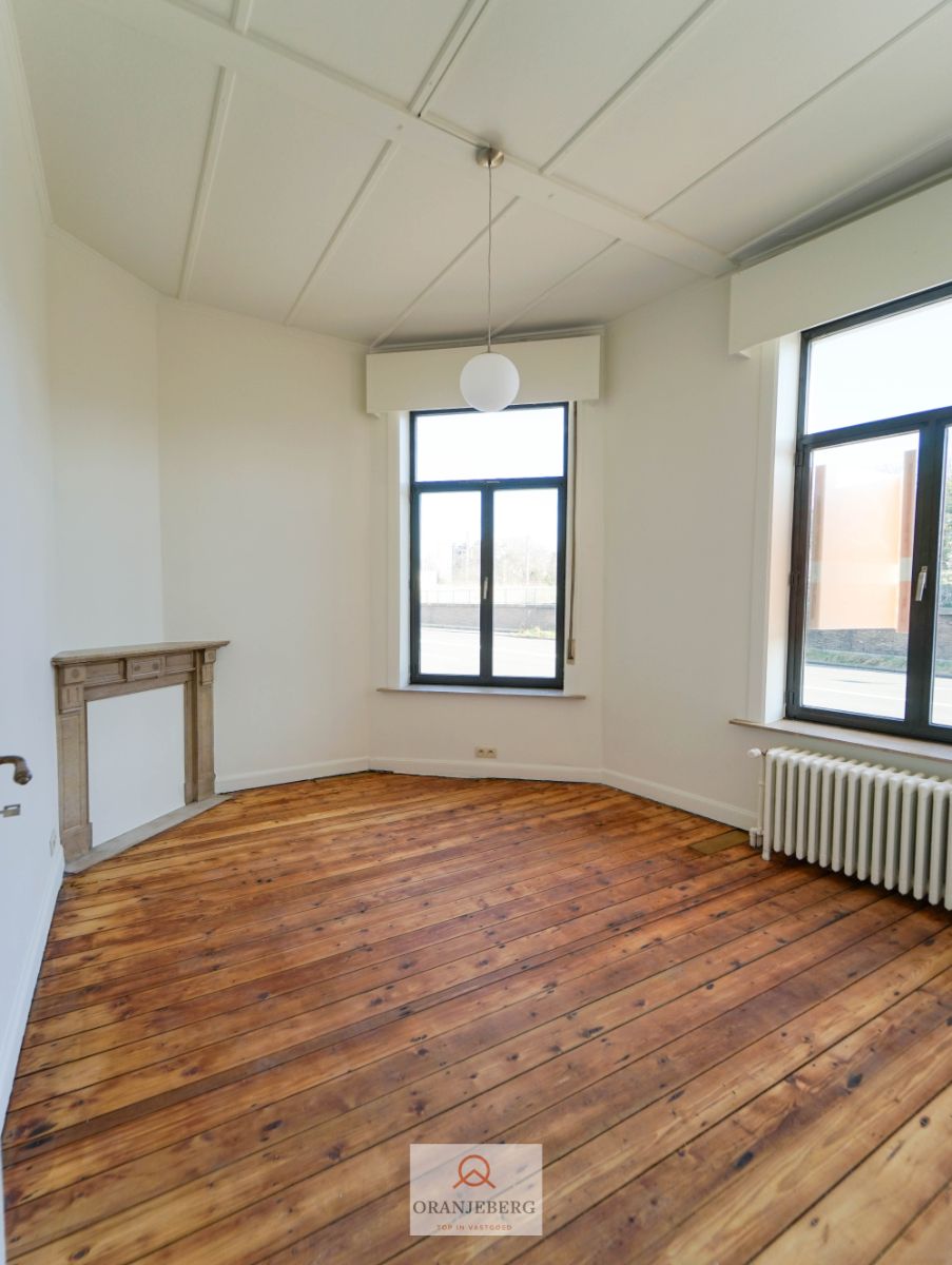Ruime woning met garage te huur nabij Gent-Dampoort foto 12